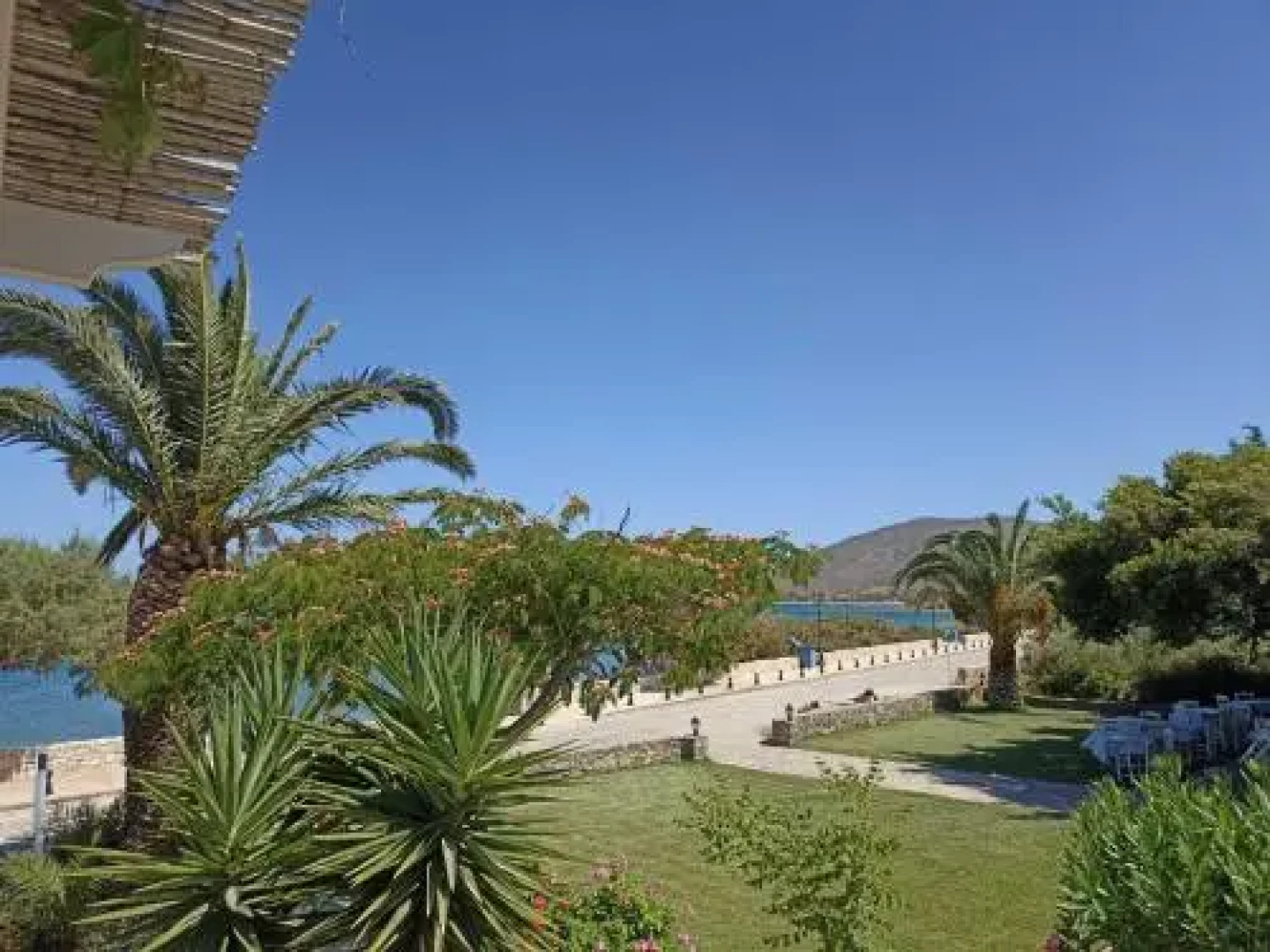 Grandes Apartments sea front