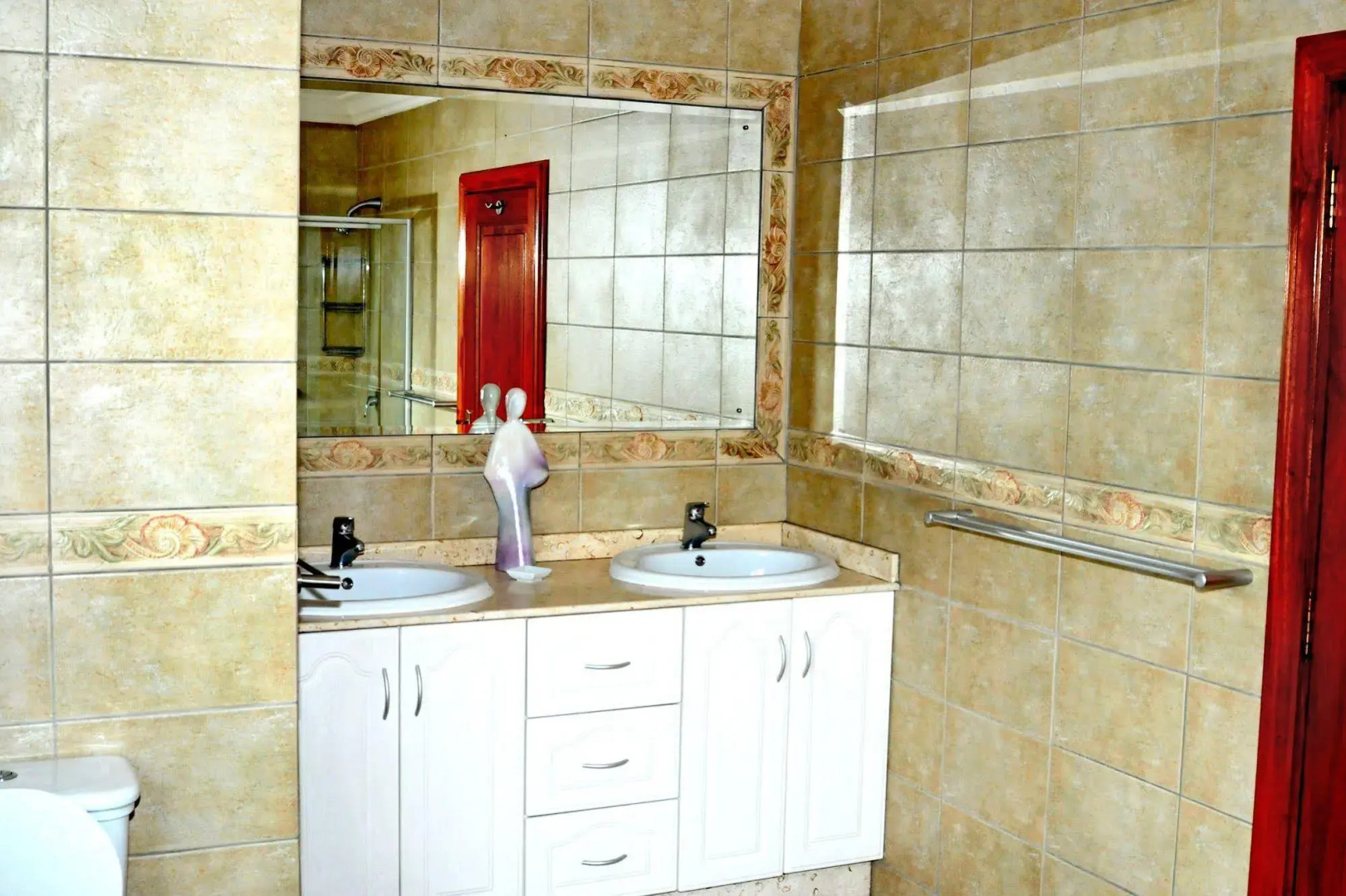 All Seasons Boutique Hotel