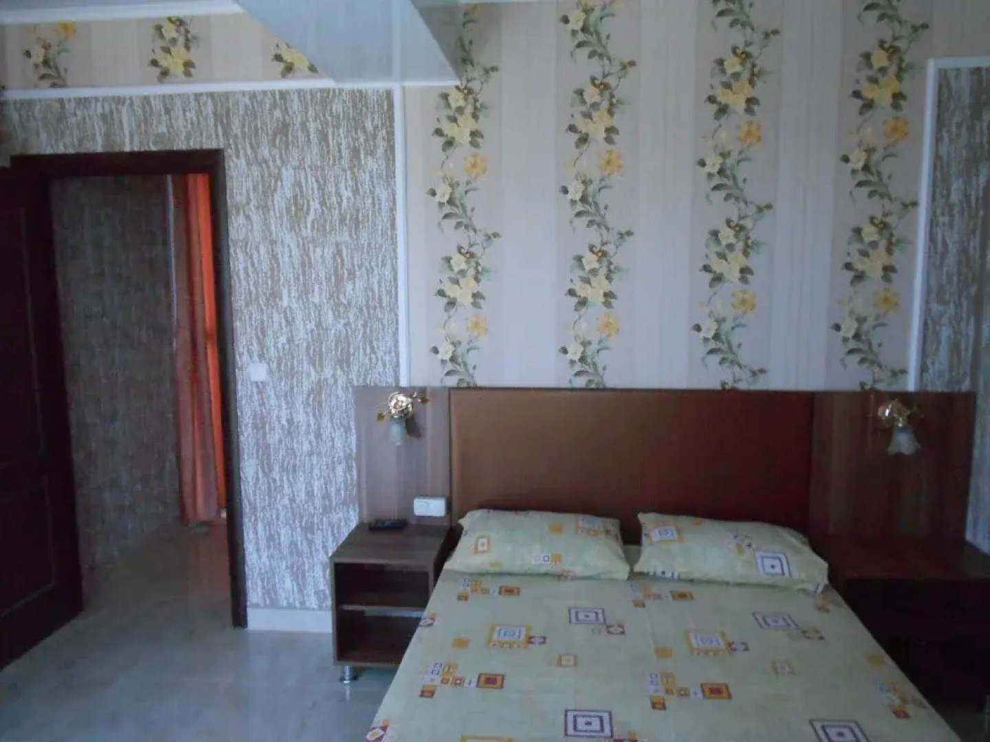 Zolotaya Rybka Guest House