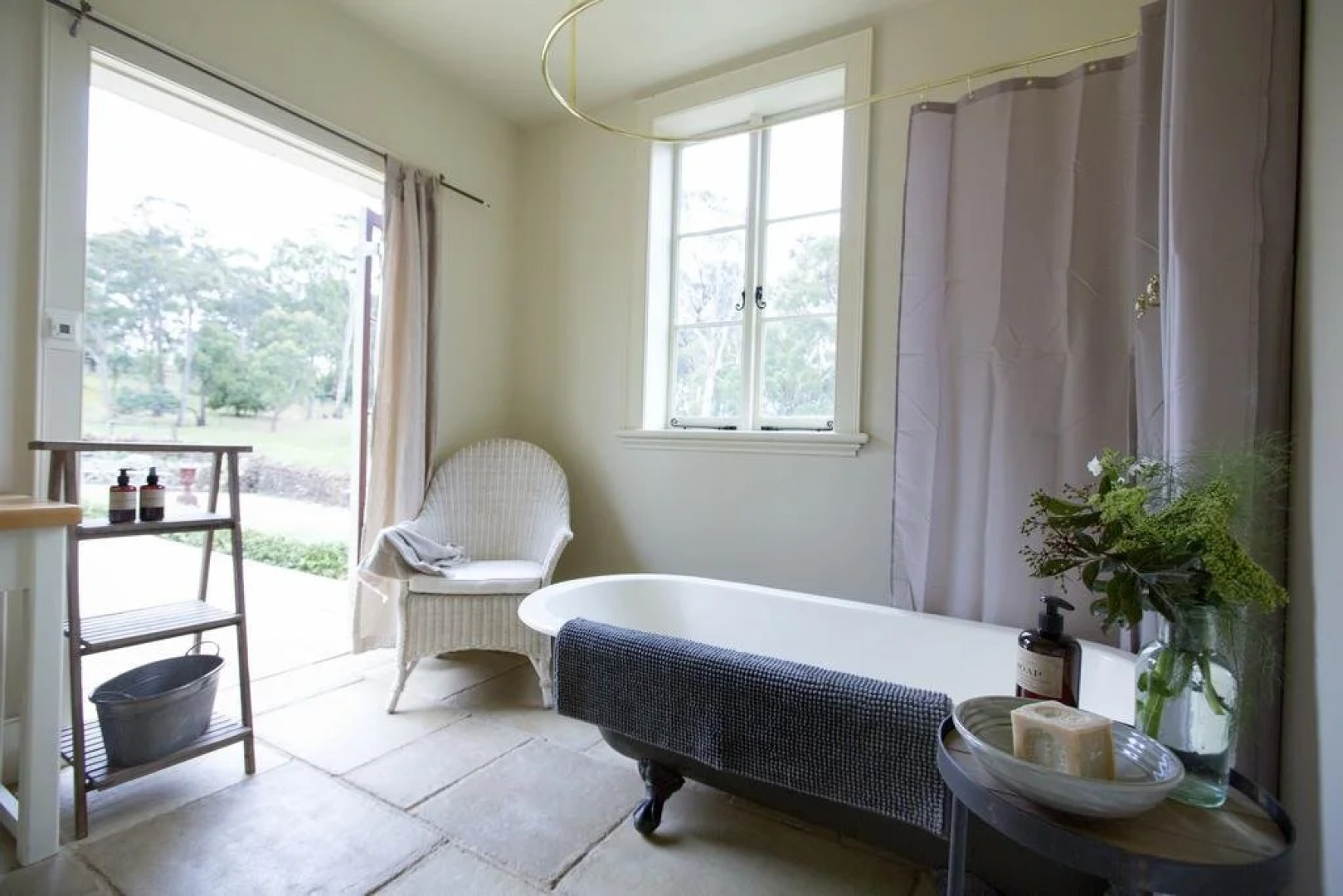 At Woodridge Farm Accommodation