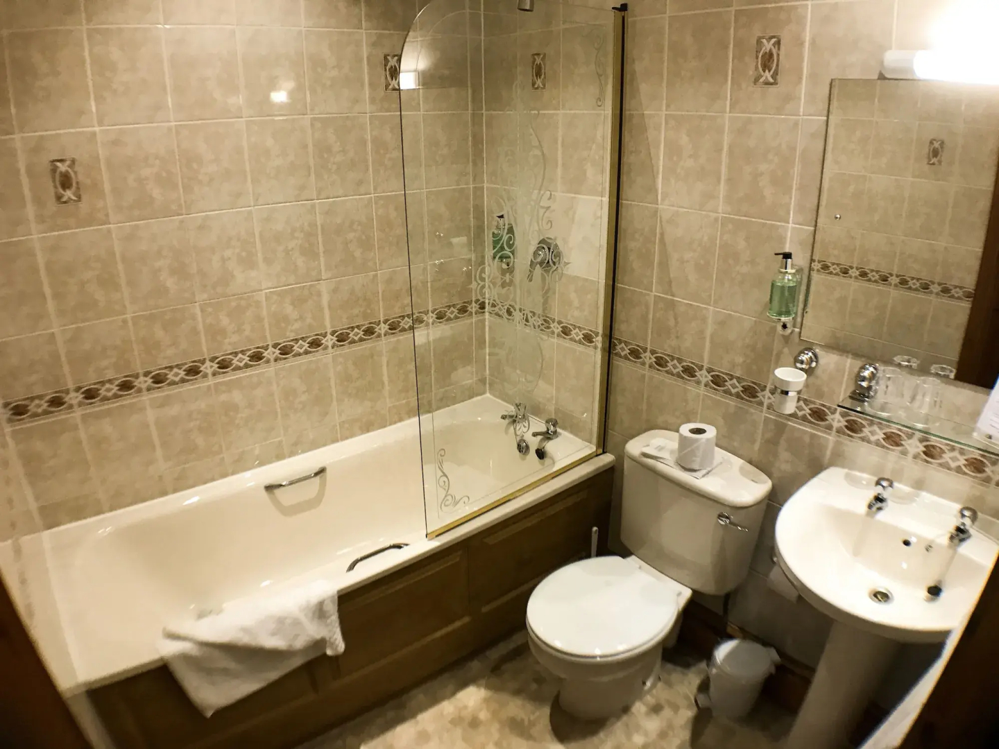 Duke Of Gordon Hotel