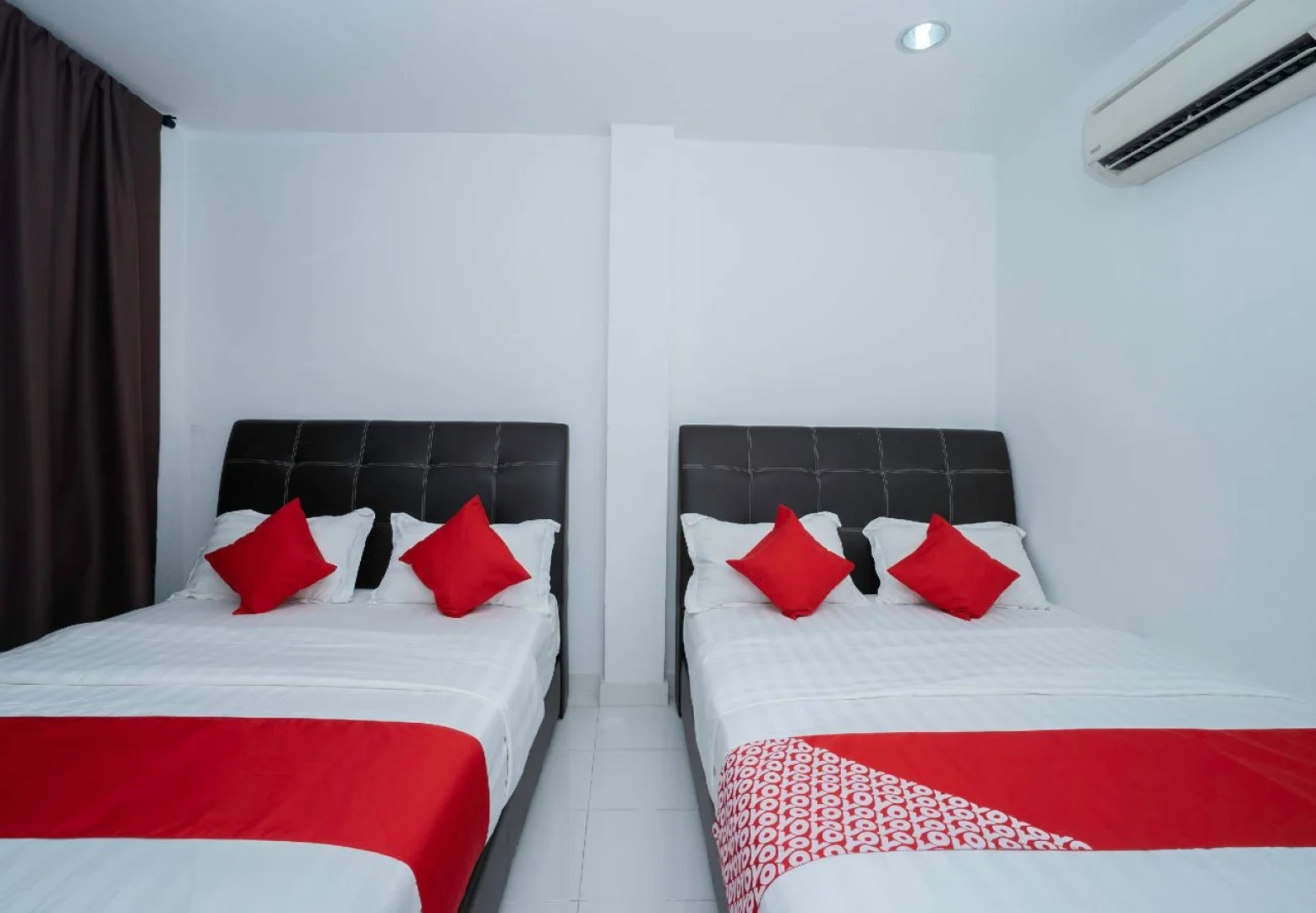 OYO 988 Malawati Ria Hotel