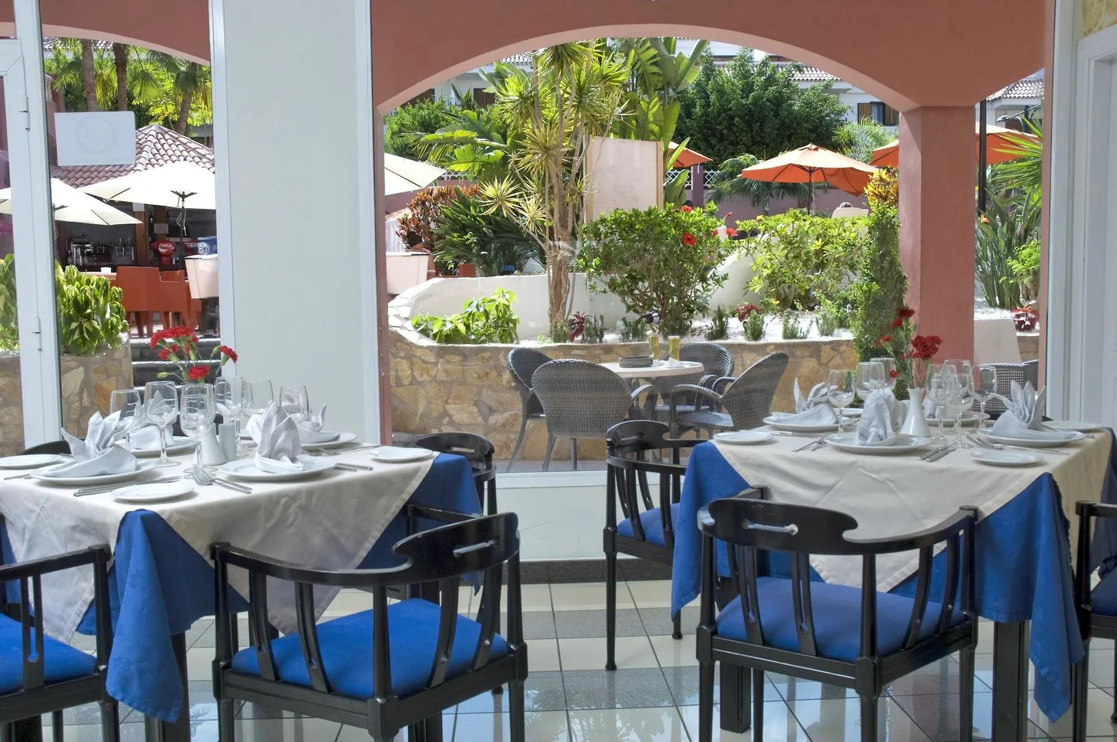 Apartamentos Marola Park