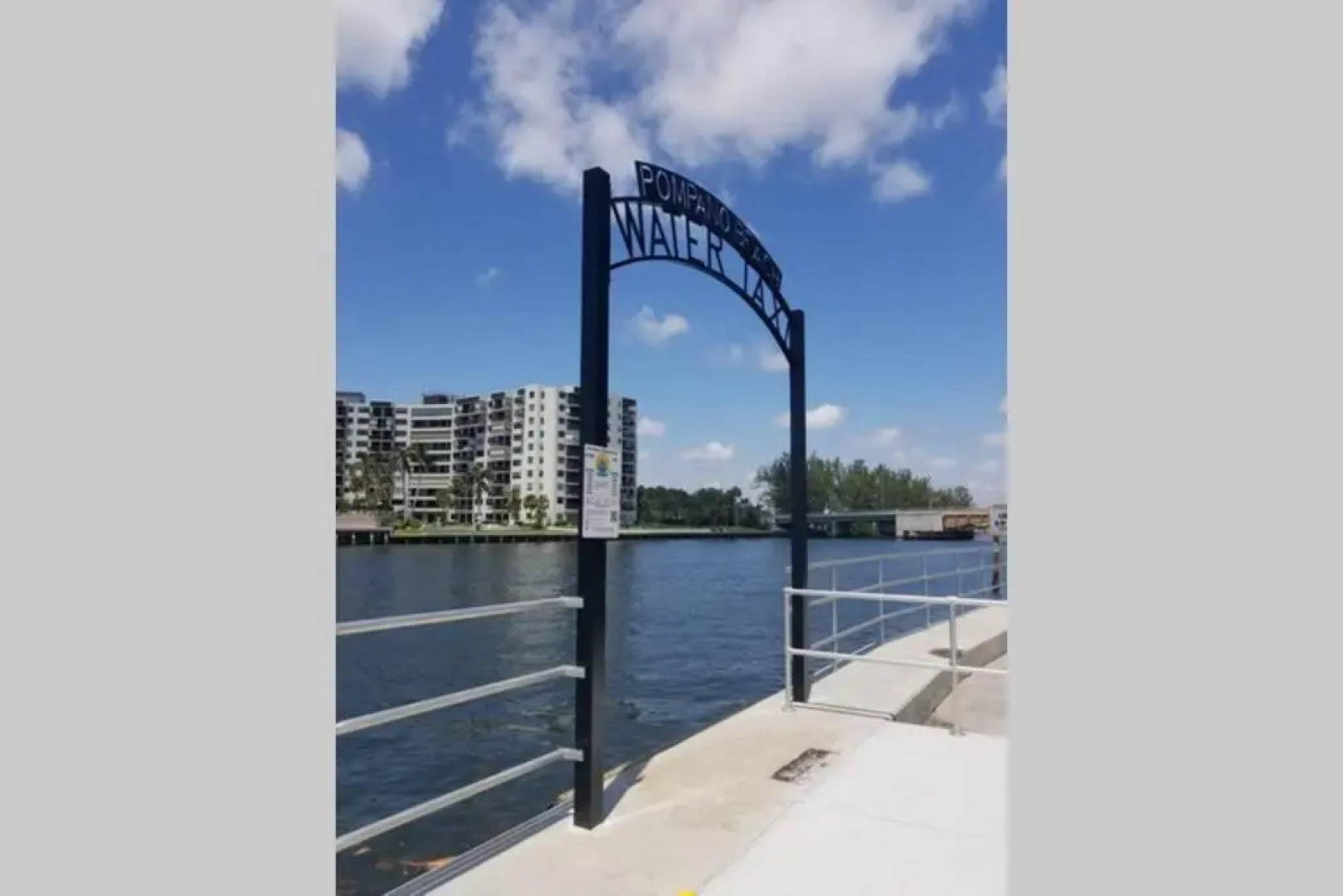 3220 NE 15th st. Unit 2