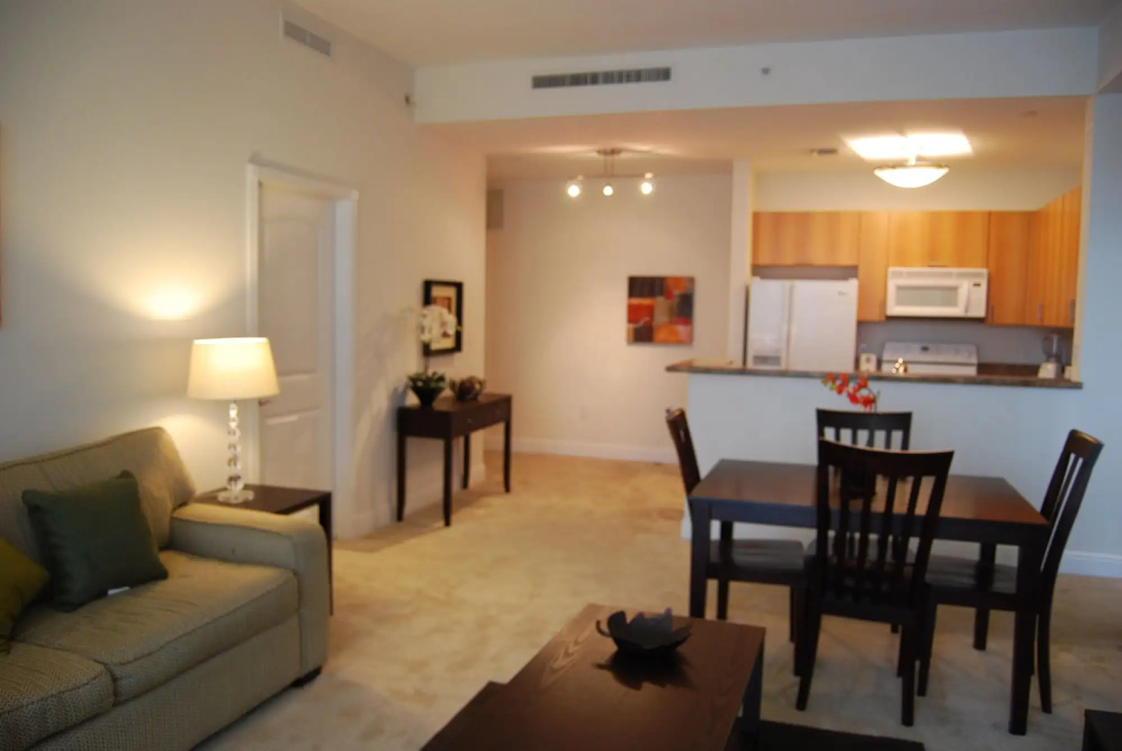 Towers of Dadeland by Miami Vacations