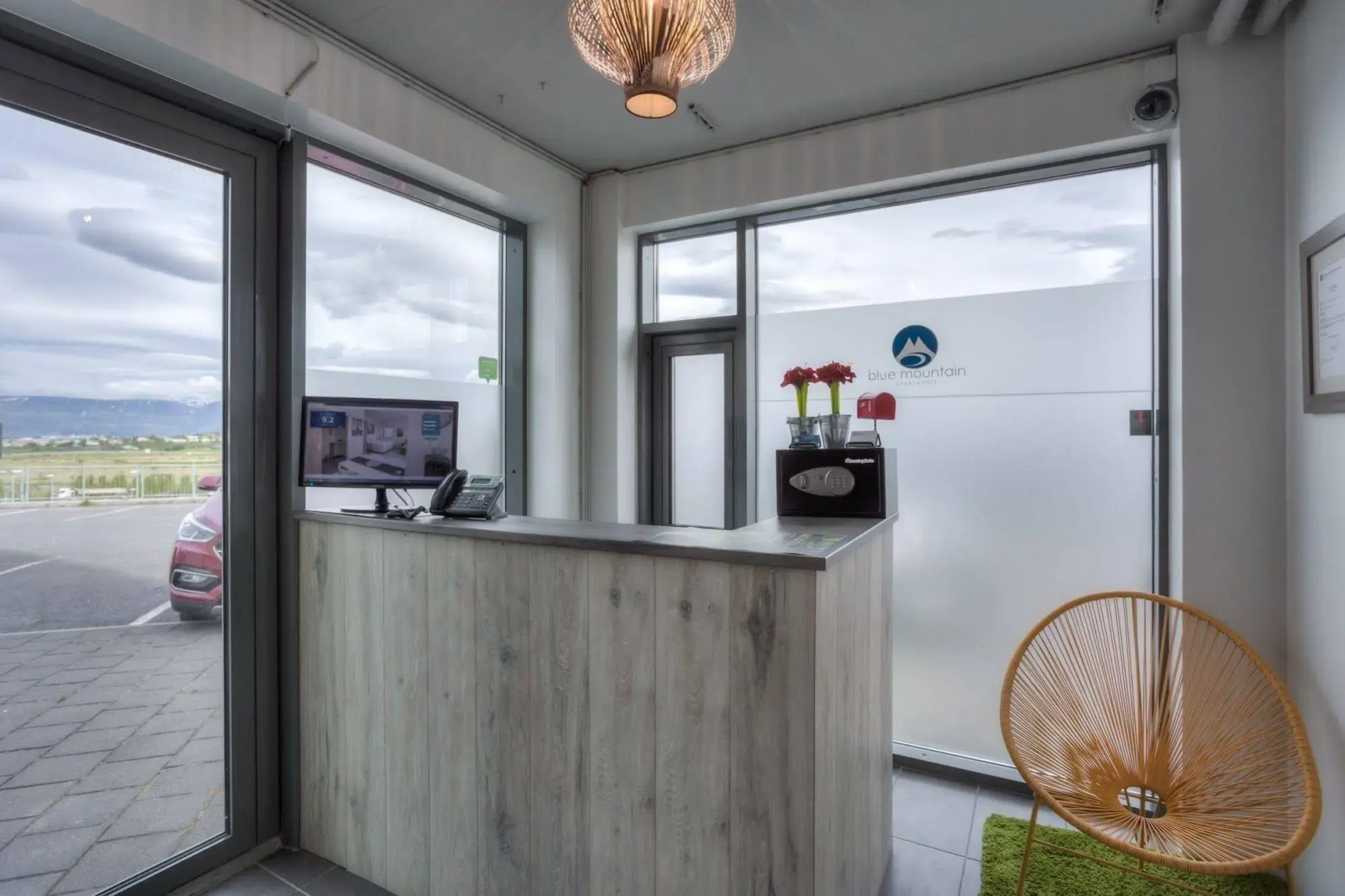 Blue Mountain Apartments by Heimaleiga