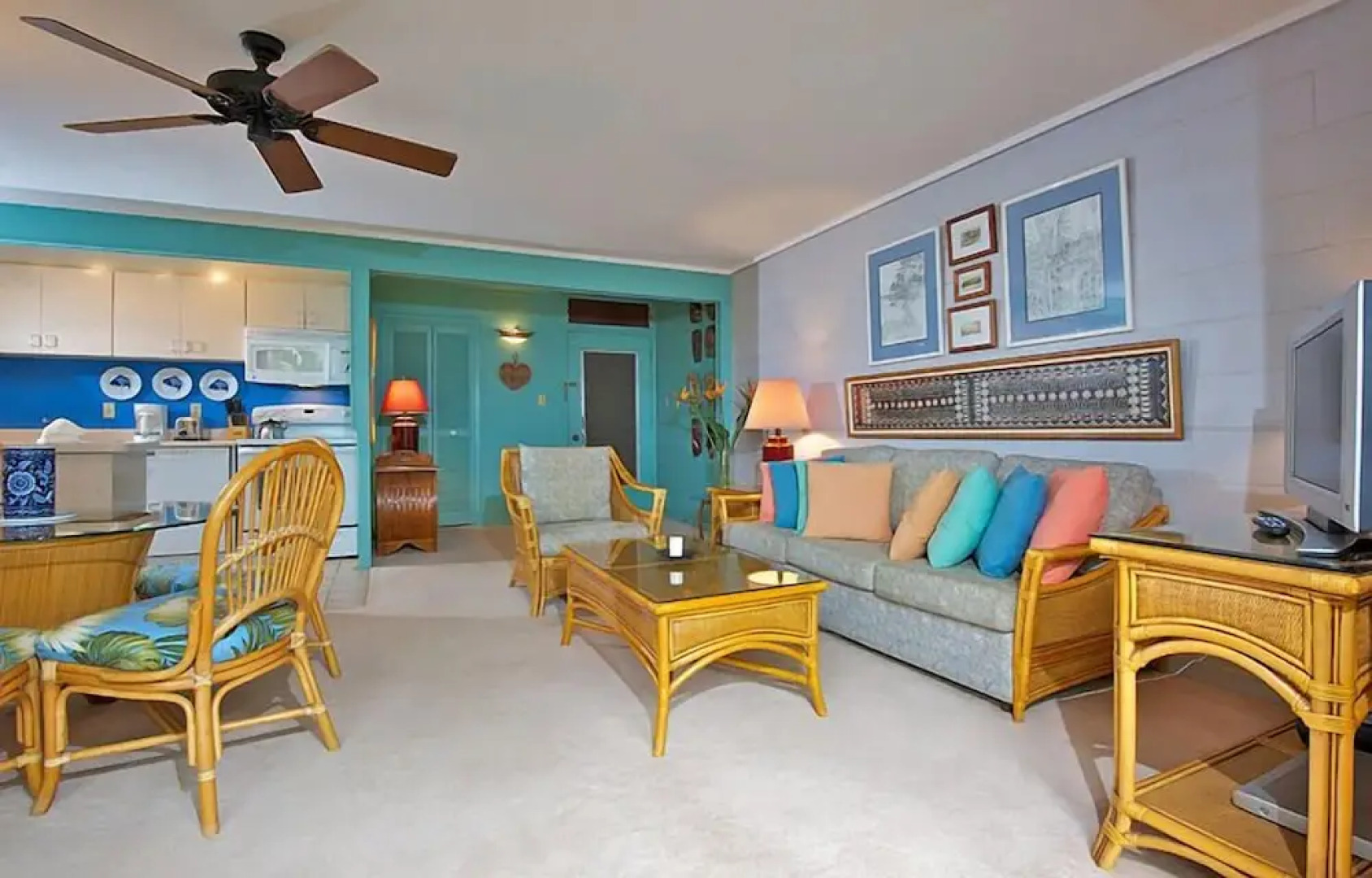 Maui Sands #6e 1 Bedroom Condo by RedAwning