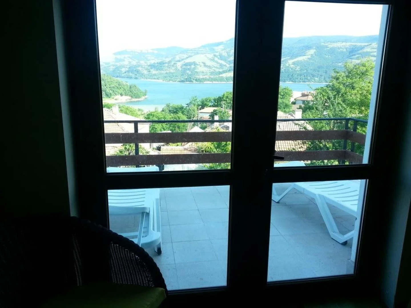 Mihaela Lake Retreat