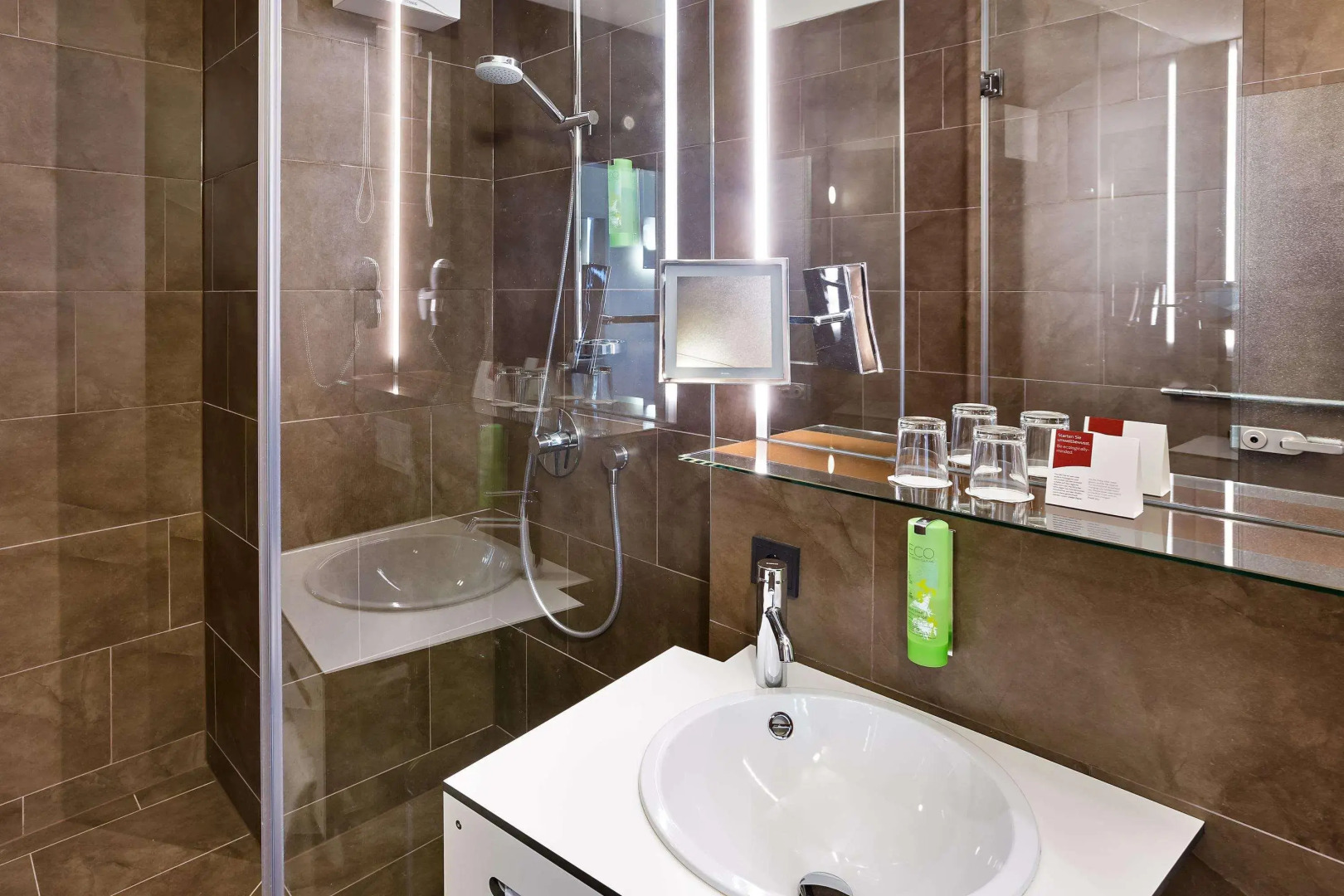 Отель Four Points Flex by Sheraton Vienna Hauptbahnhof