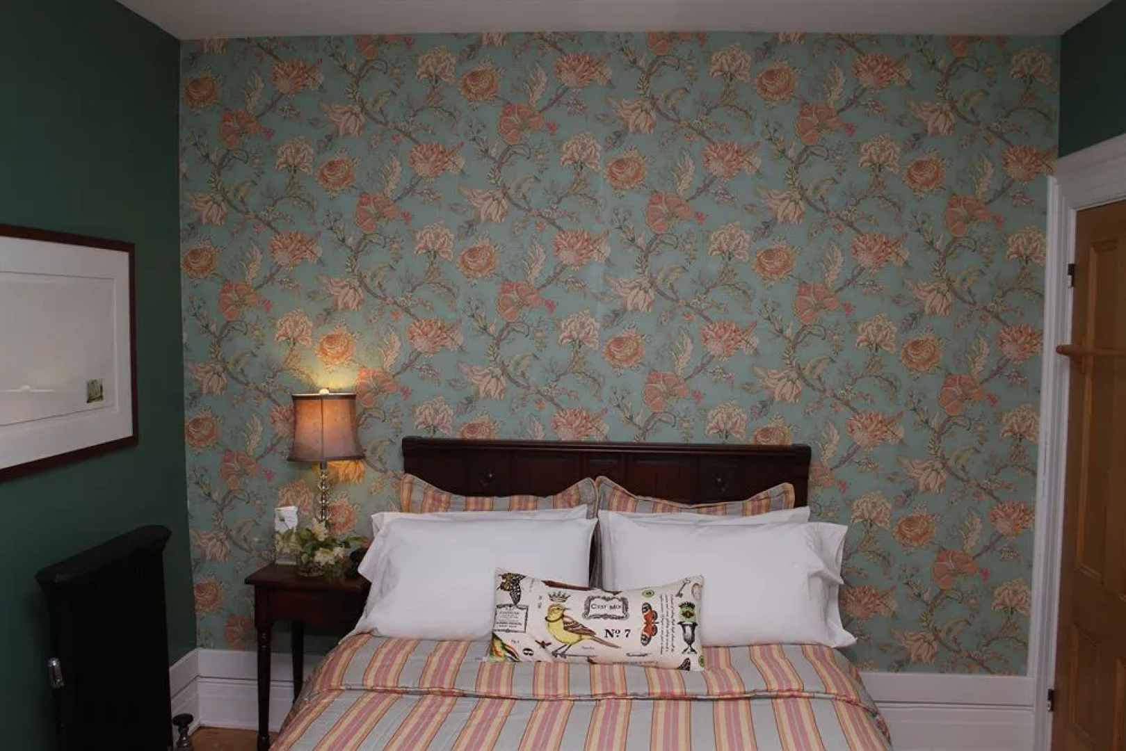 Brambles Inn & Gardens