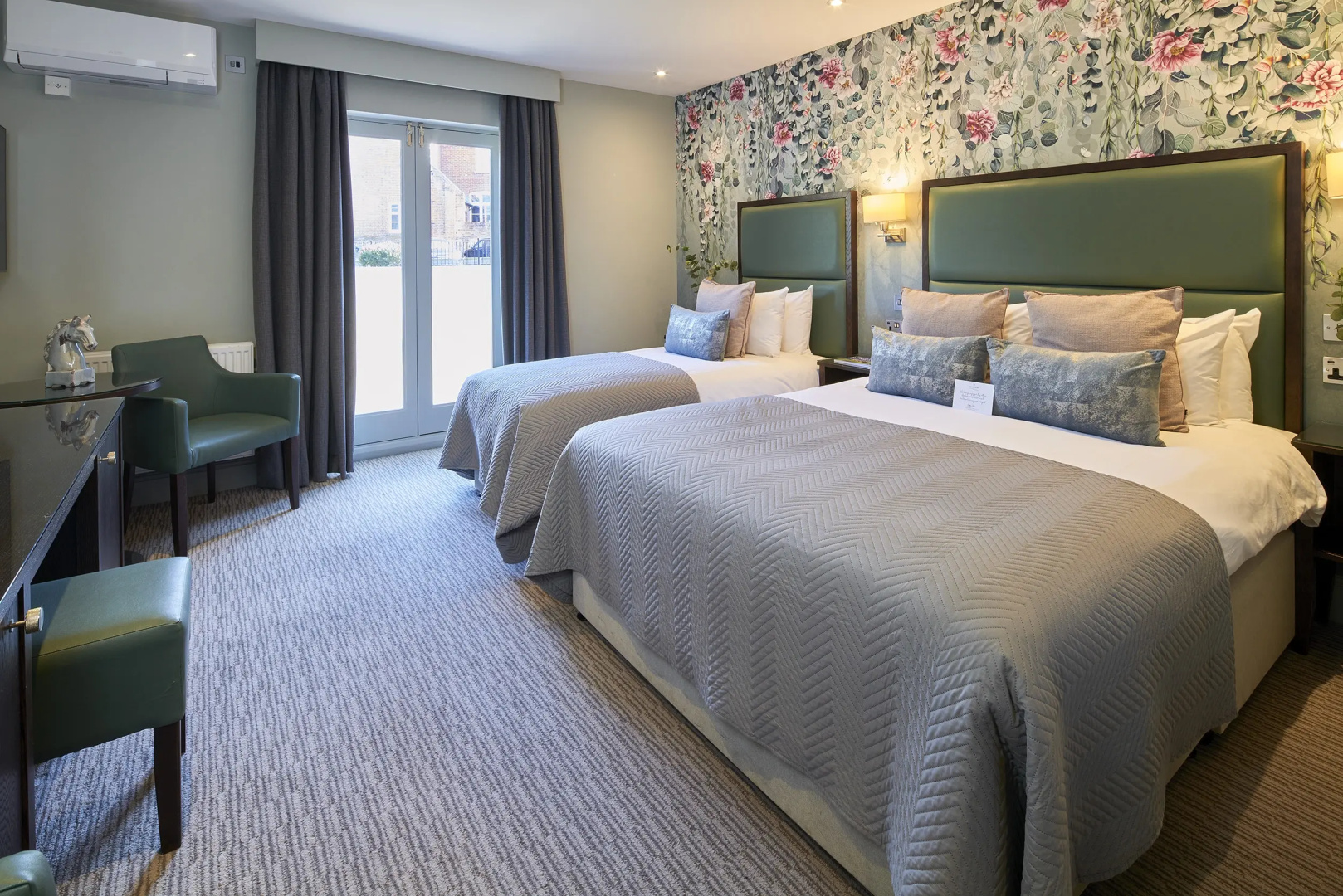 Mandolay Hotel Guildford