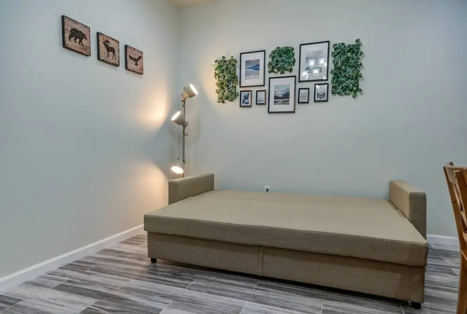 Huge 2 condos by JSQ Path 15 Mins to NYC