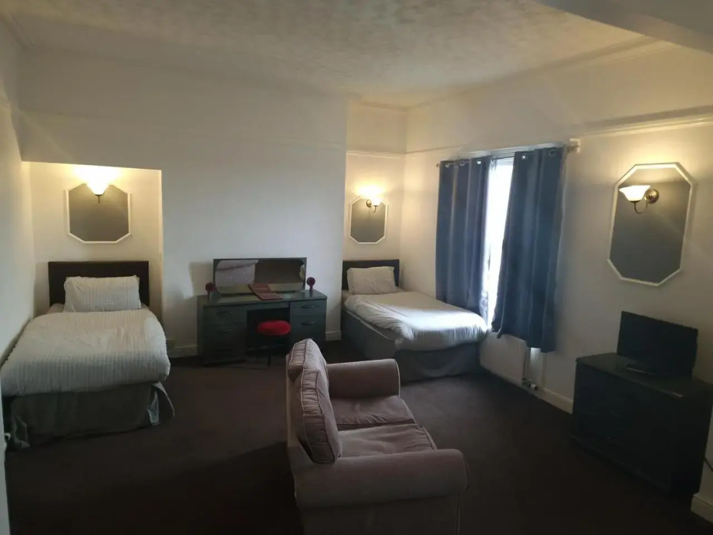 The Highlander Hotel
