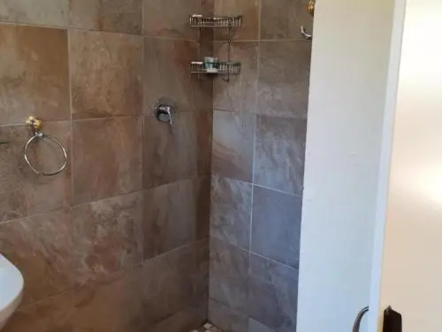 Sani Window B&B and Self catering