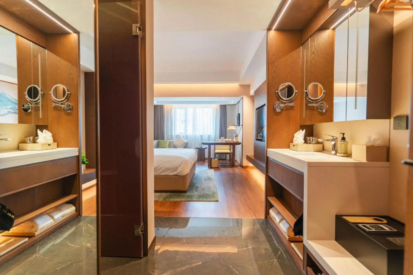 Excemon Xinjiang Yilite Hotel