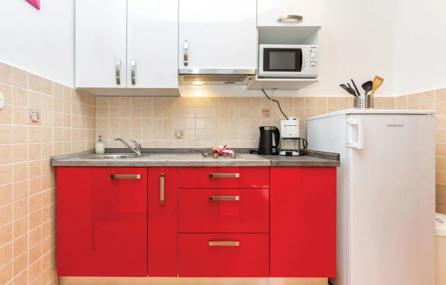 Amazing Home in Jadranovo With Wifi and 2 Bedrooms