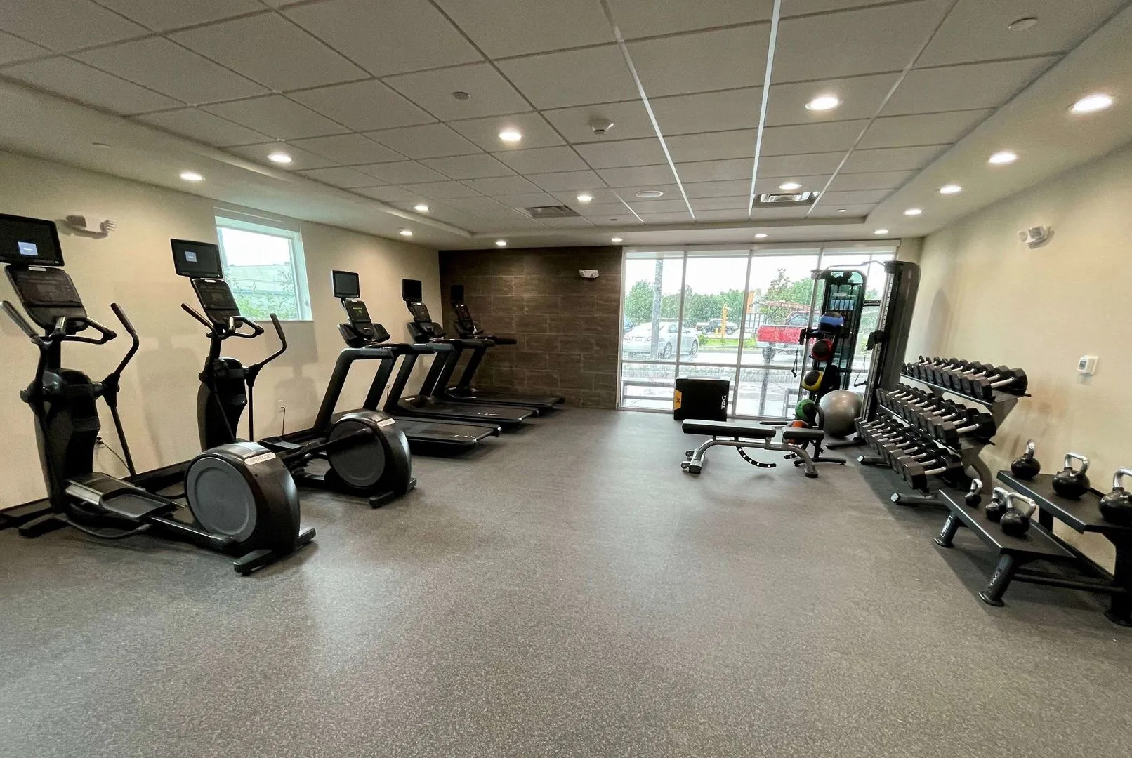 Hawthorn Extended Stay by Wyndham Kingwood/Houston