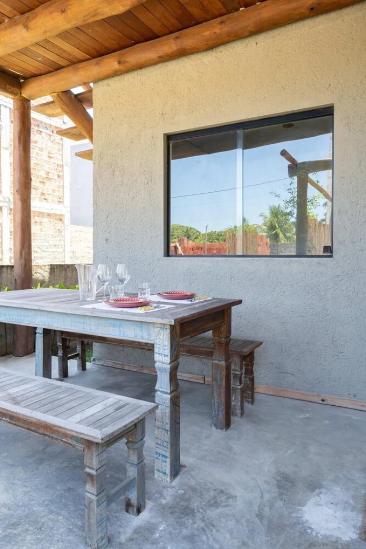 Linda Casa com Churrasqueira 5 min da Praia