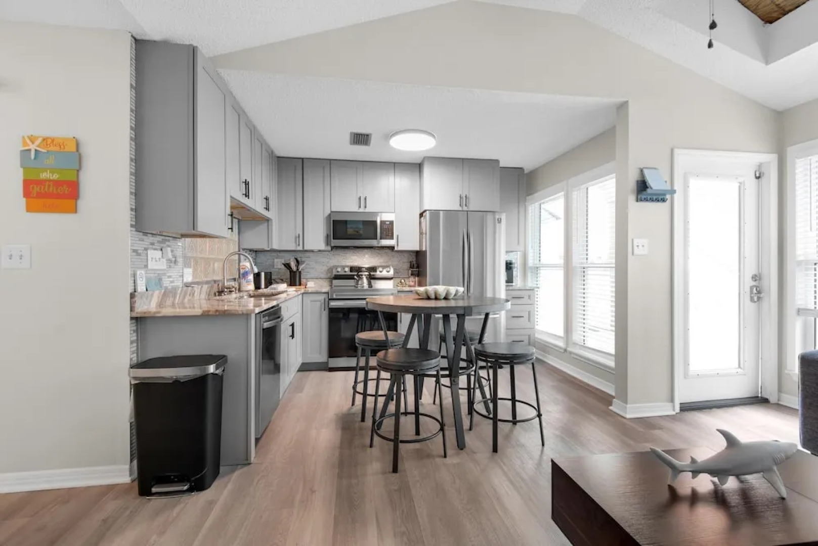 La Bahia by Surfside VR