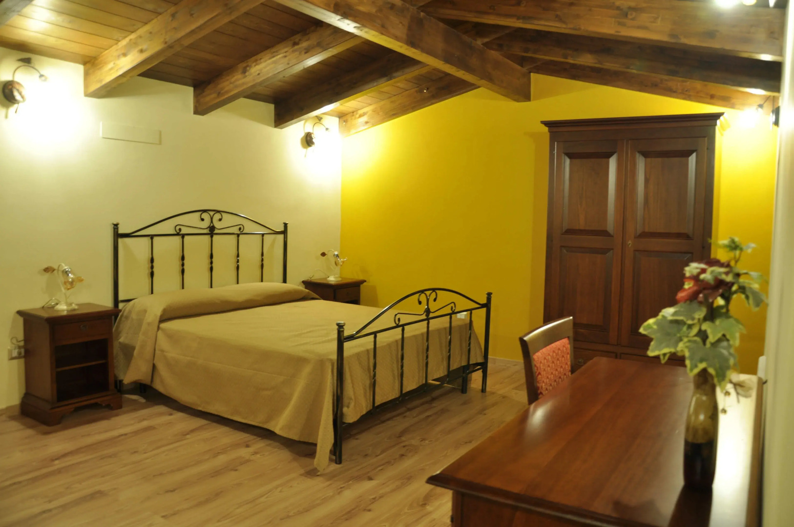 Borgo Patierno Agristor Country House