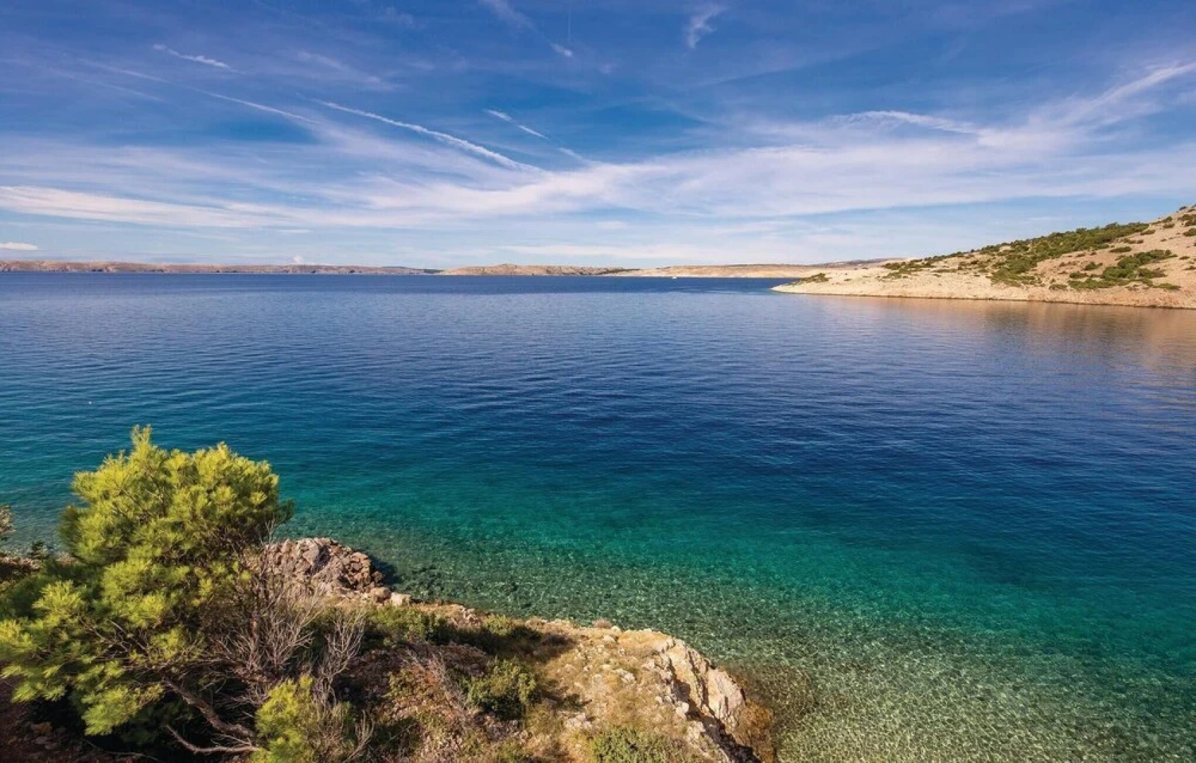 Beautiful apartment in Jablanac w/ 2 Bedrooms