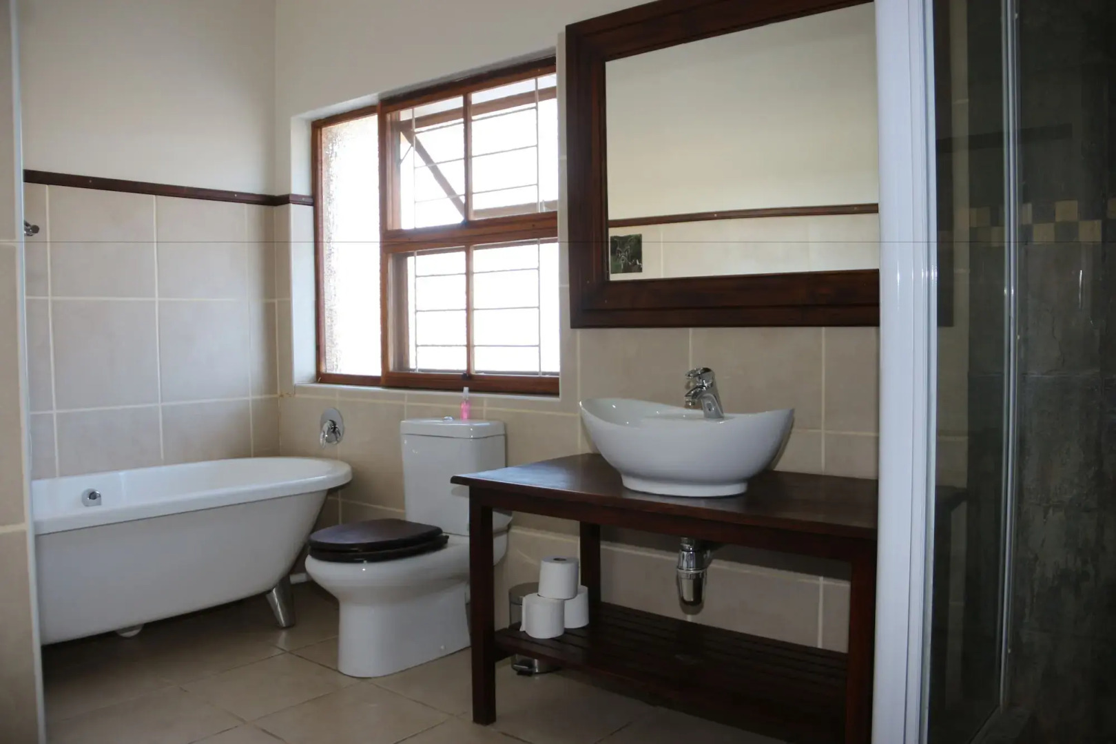 Aan Die Oewer Guest House