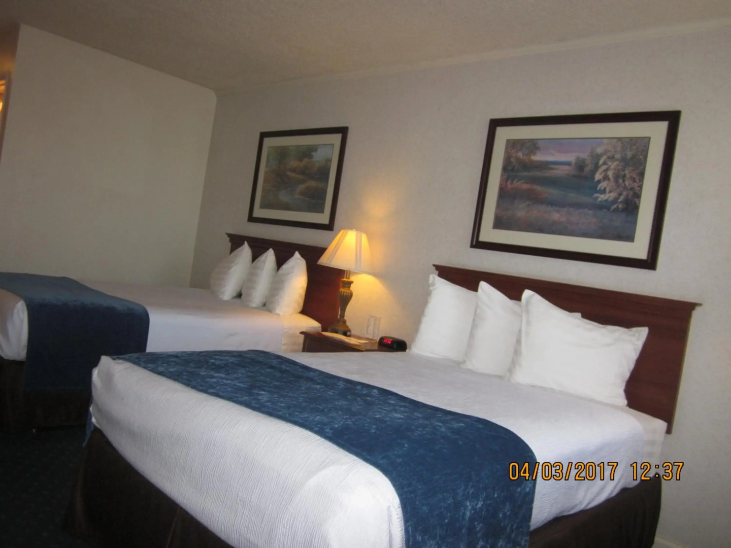 Trailside Inn