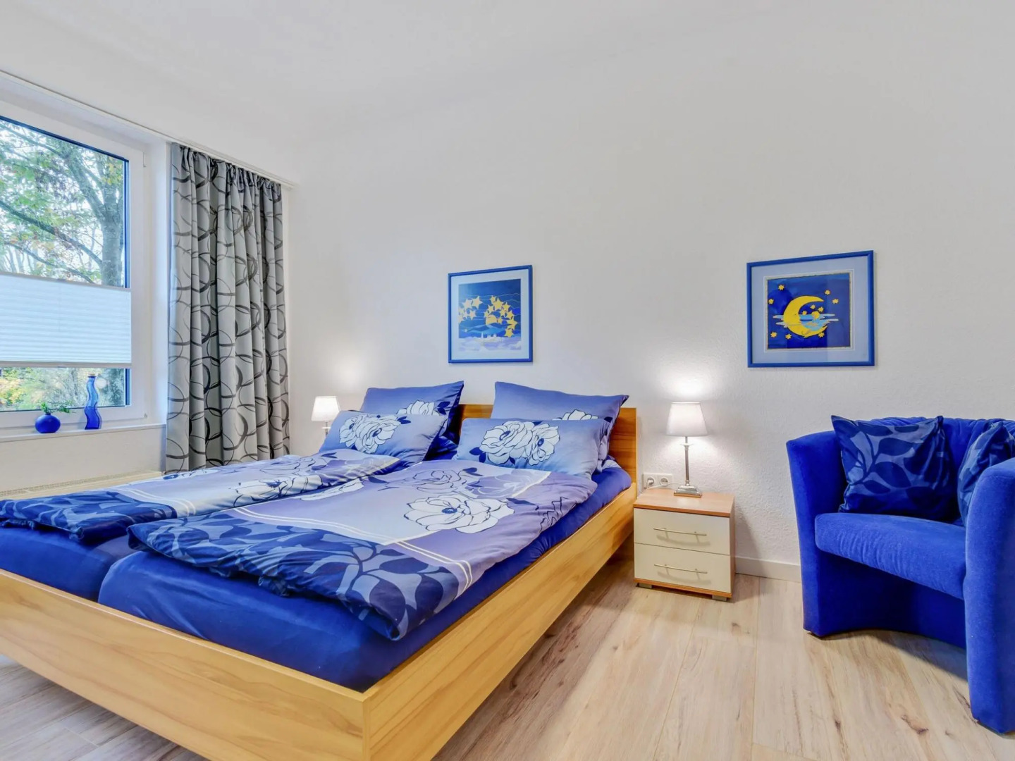 Spacious Apartment With Private Terrace