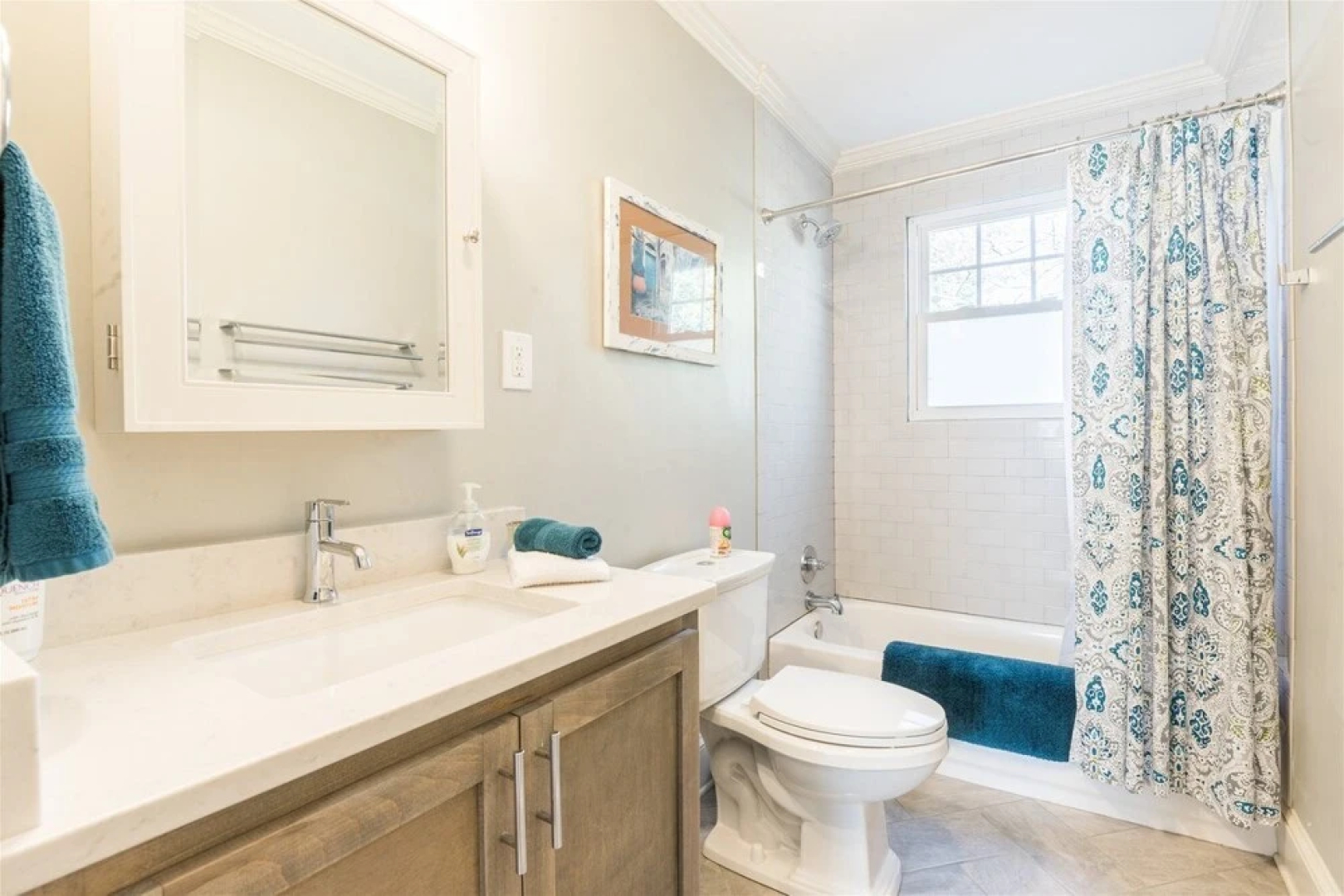 Randall St, 202