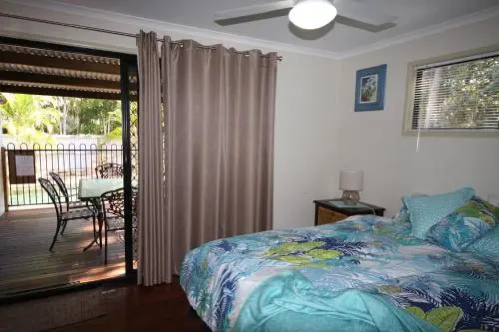 1 Naiad Court Lowset Family Home With Swimming Pool And Covered Deck. Pet Friendly