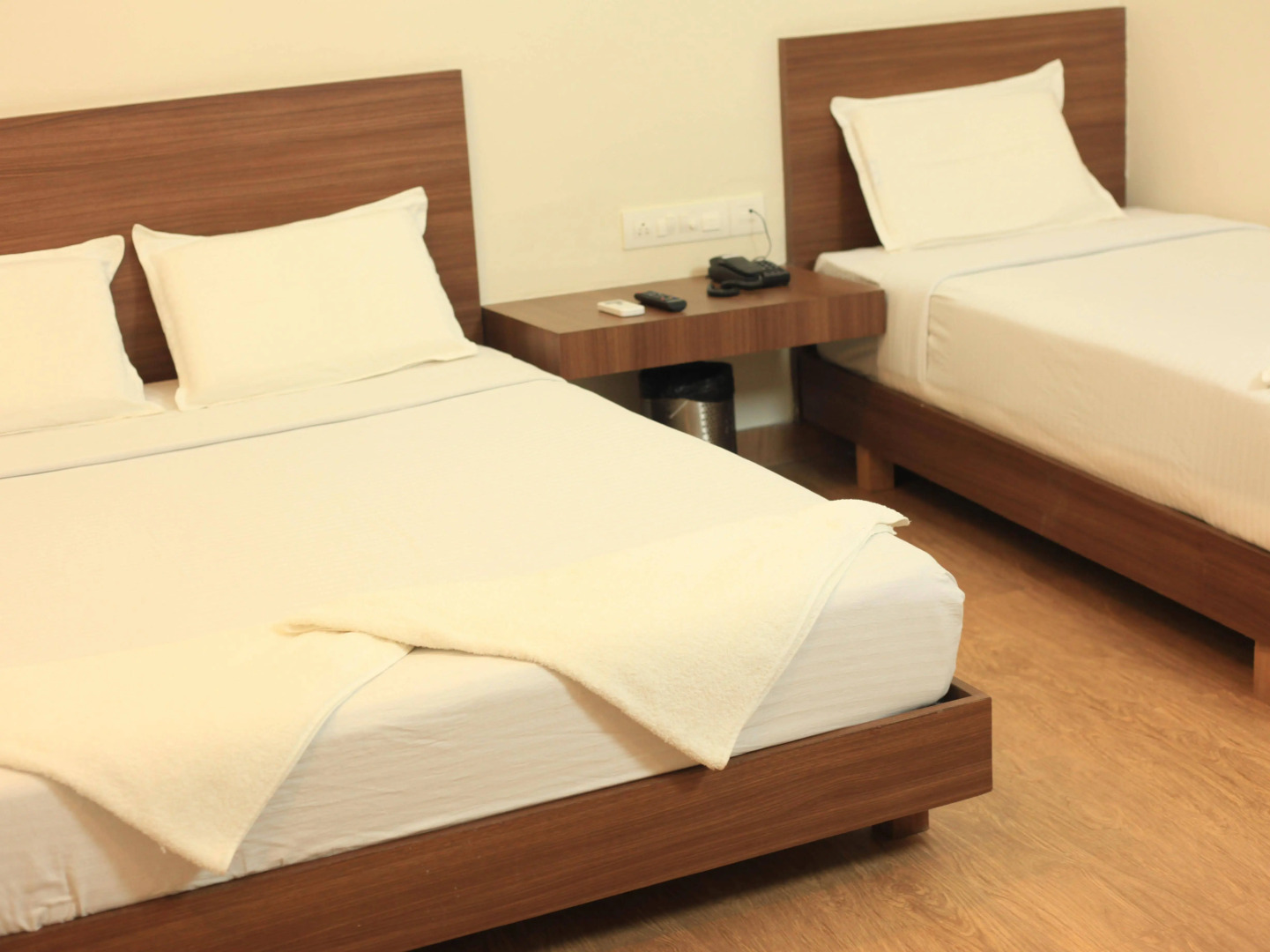 Hotel Pearl Residency