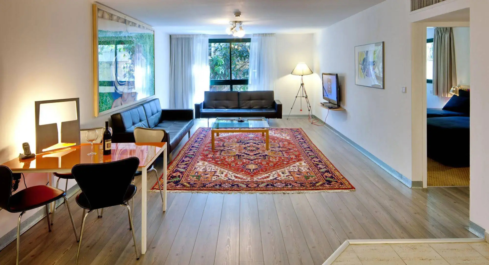 The Diaghilev - Live Art Boutique Hotel