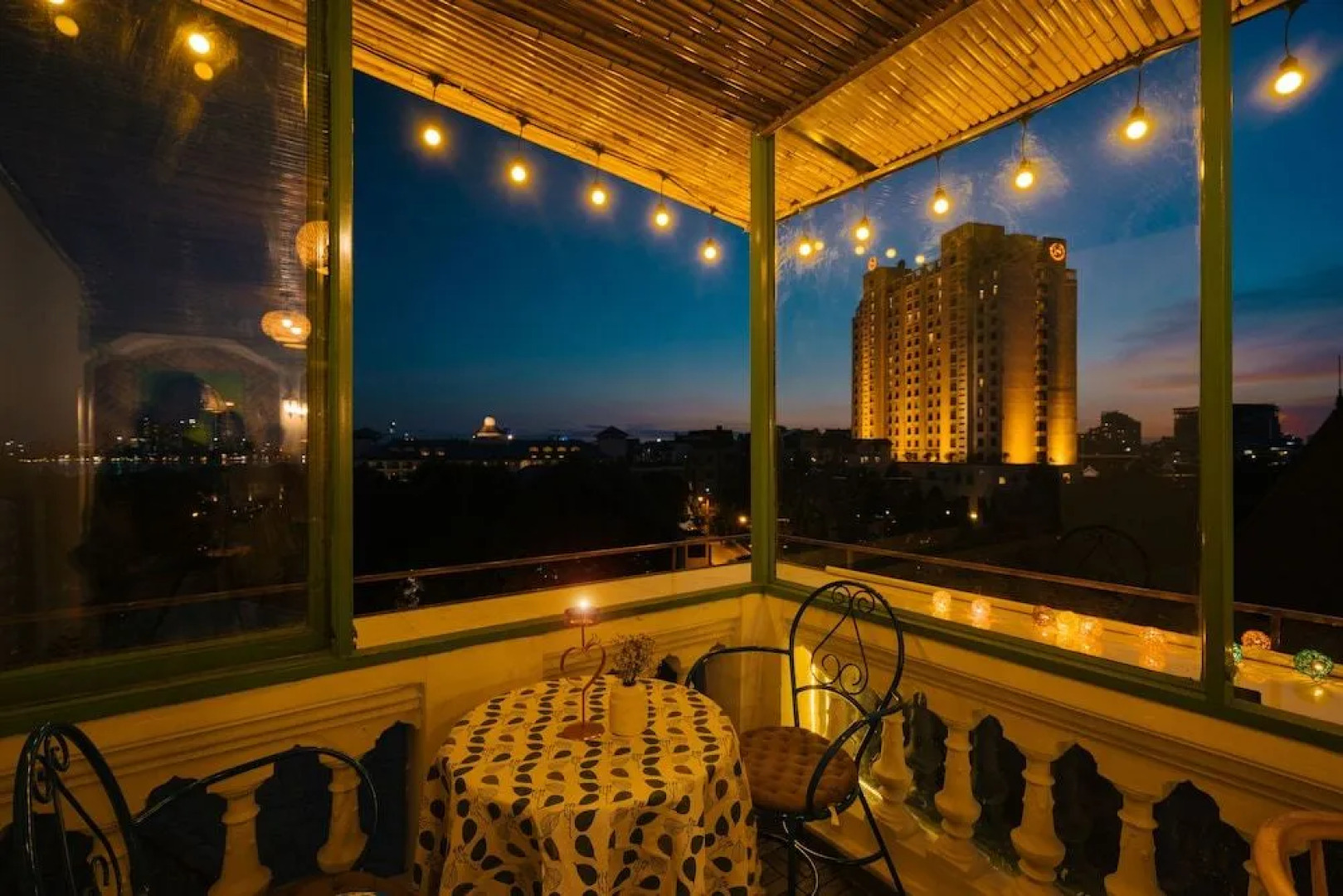 Eden Westlake Hotel - The Art