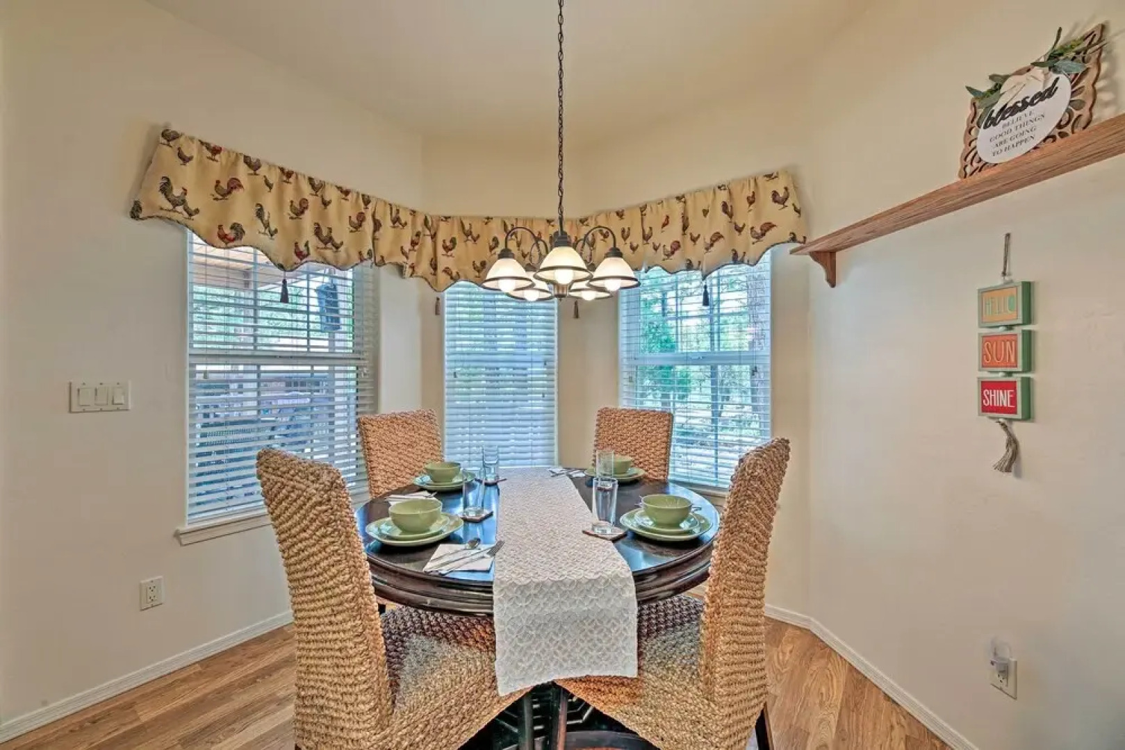 Upscale Show Low Haven w/ Fire Pit & Game Room!