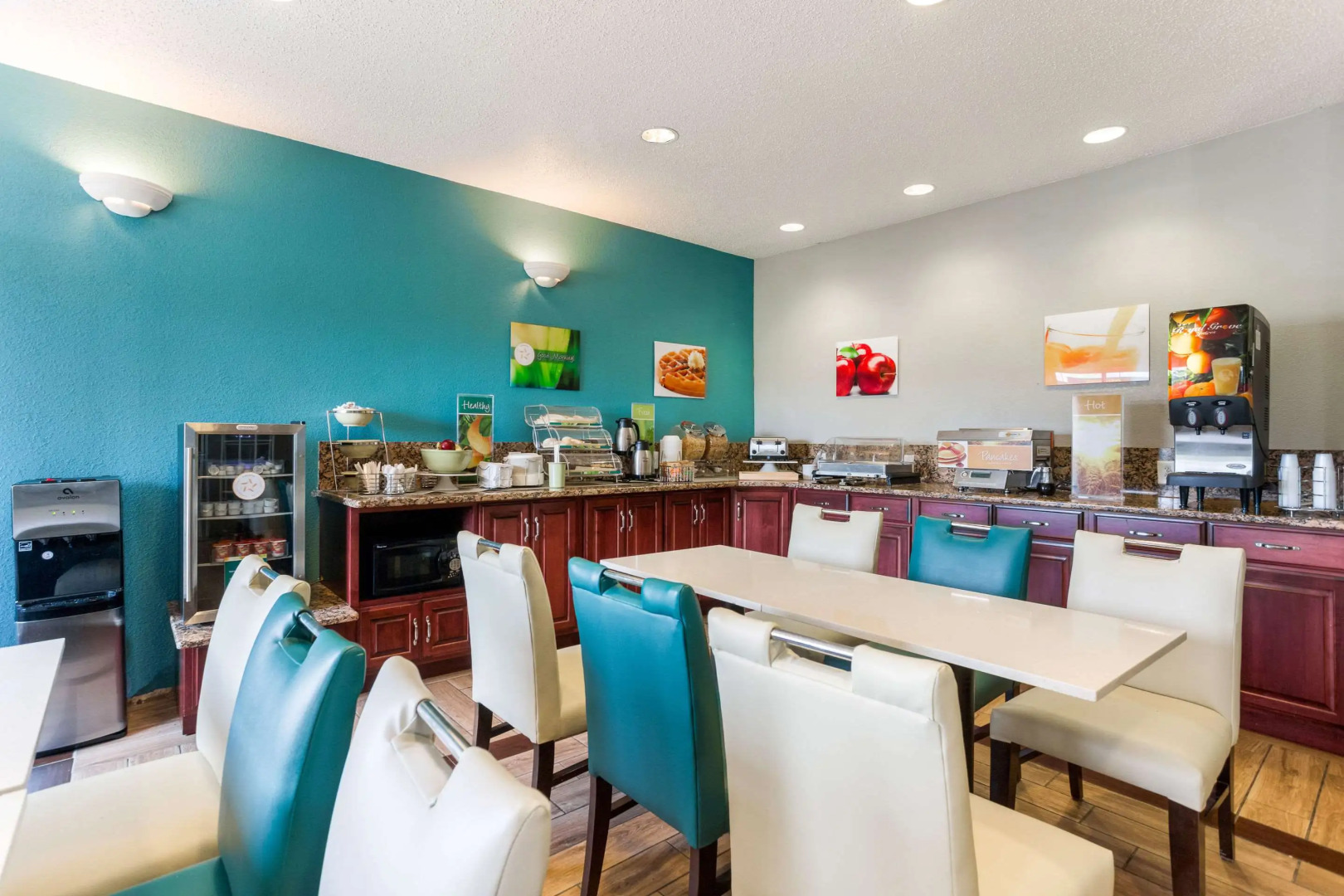 Quality Inn & Suites Ferdinand