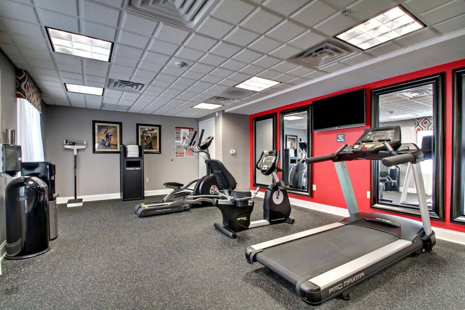 Holiday Inn Express Hurricane by IHG