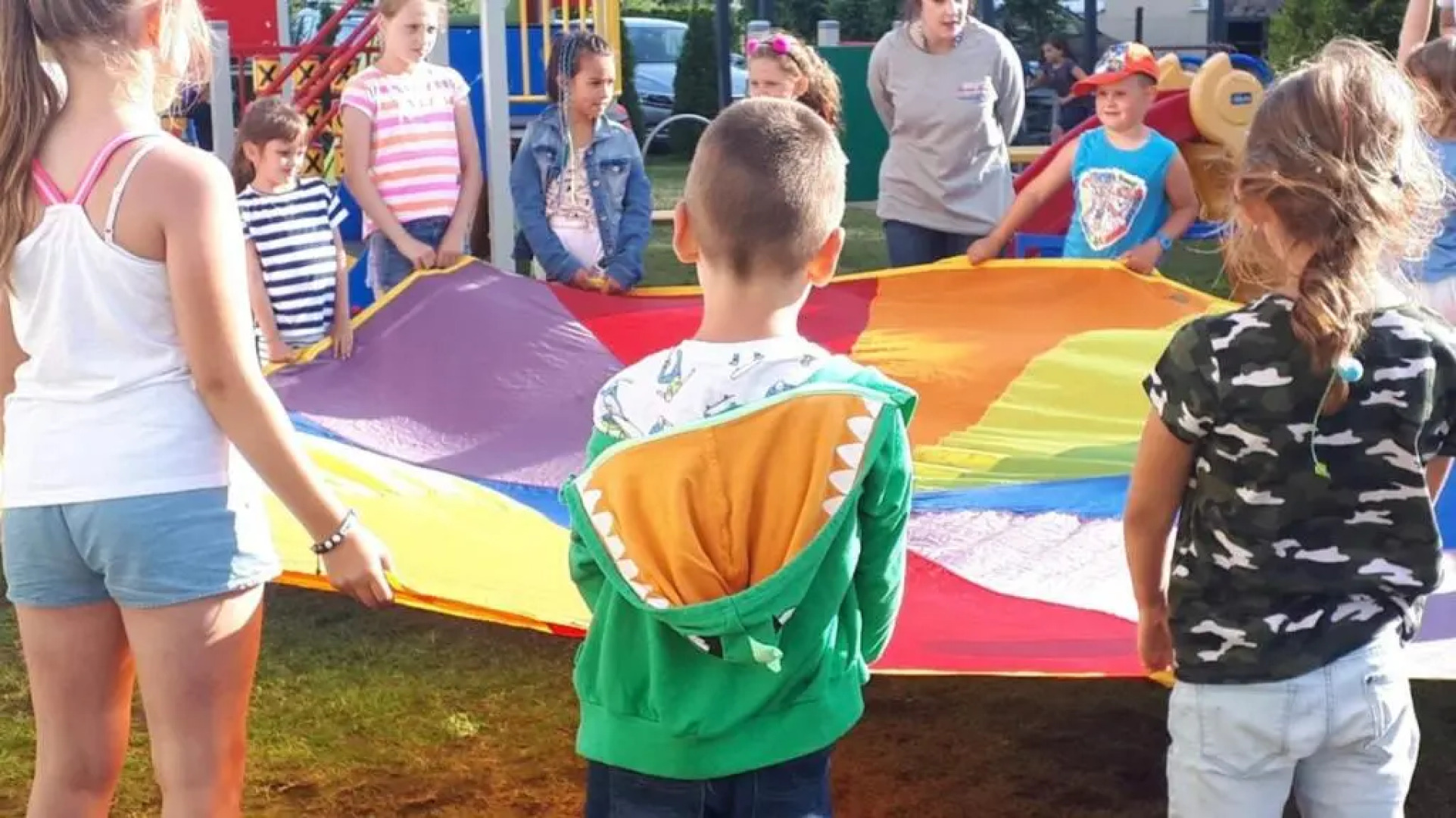 Dworek Karwia Wiosenna 8