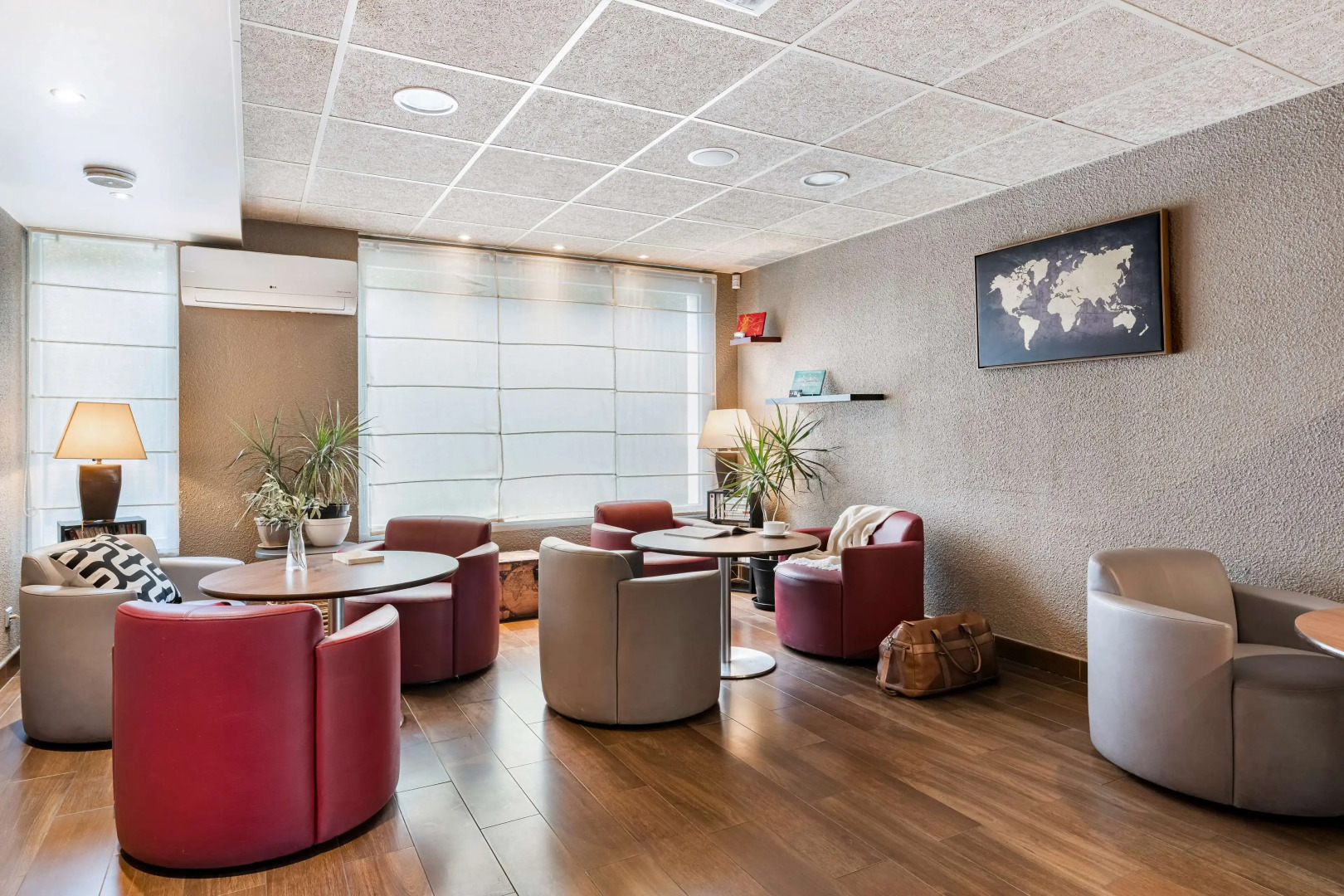 Campanile Geneve - Ferney-Voltaire