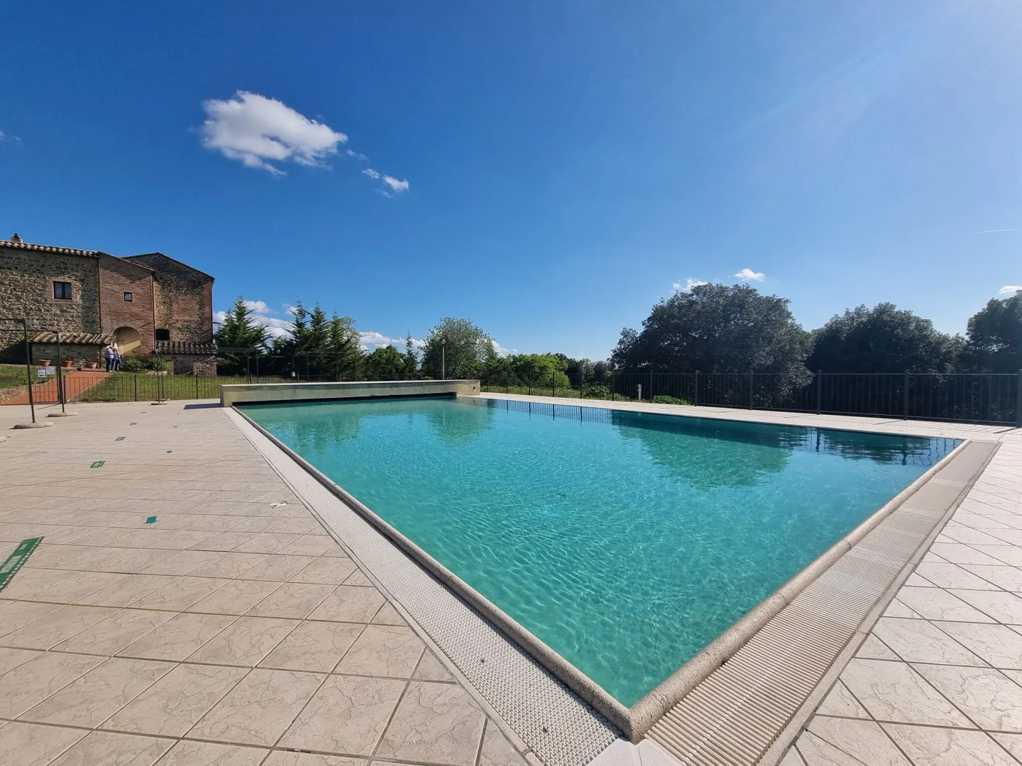 Tasteful Countryside Stay