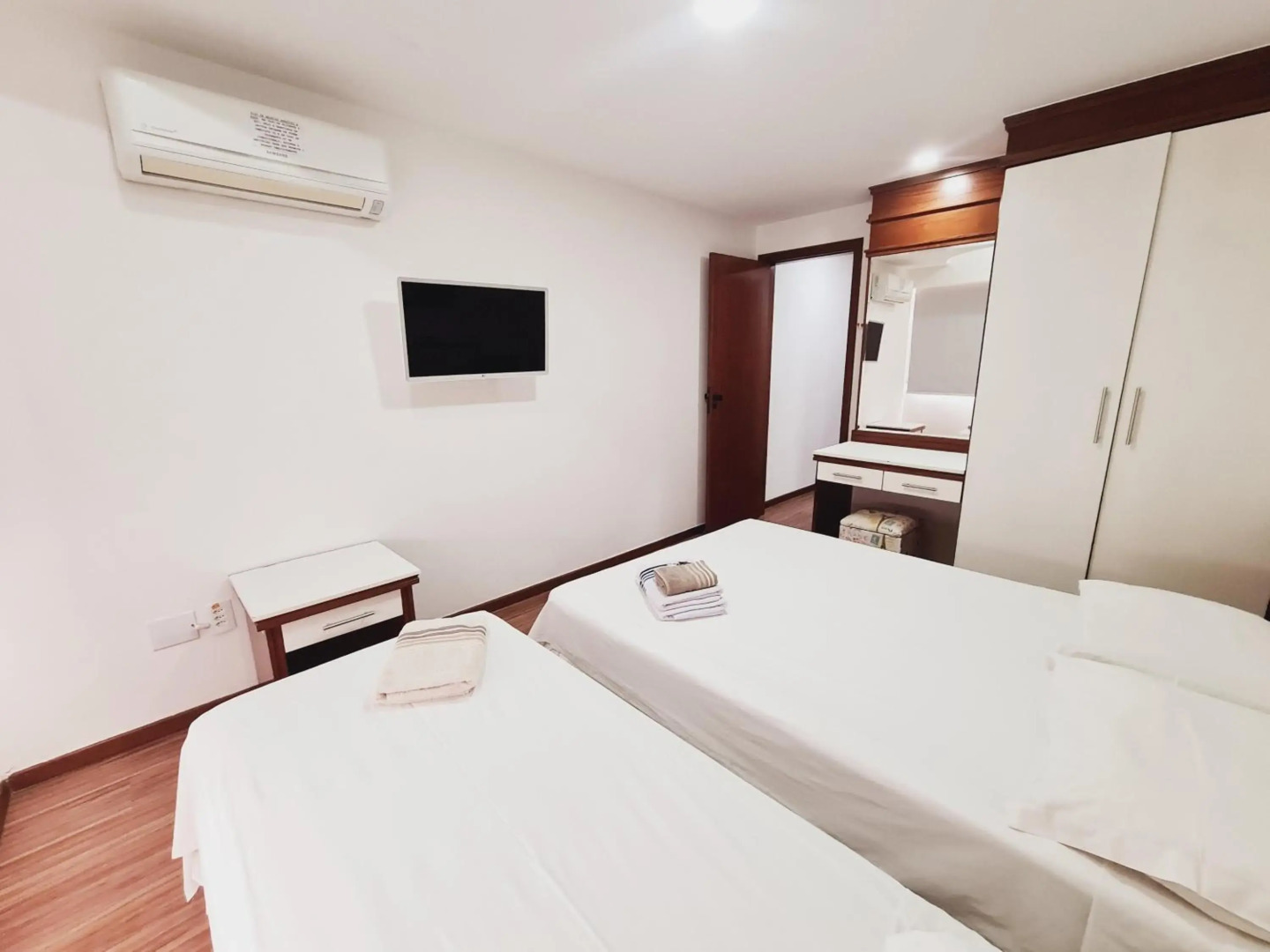 Flat Pasárgada 712, Free Bikes, pé na praia