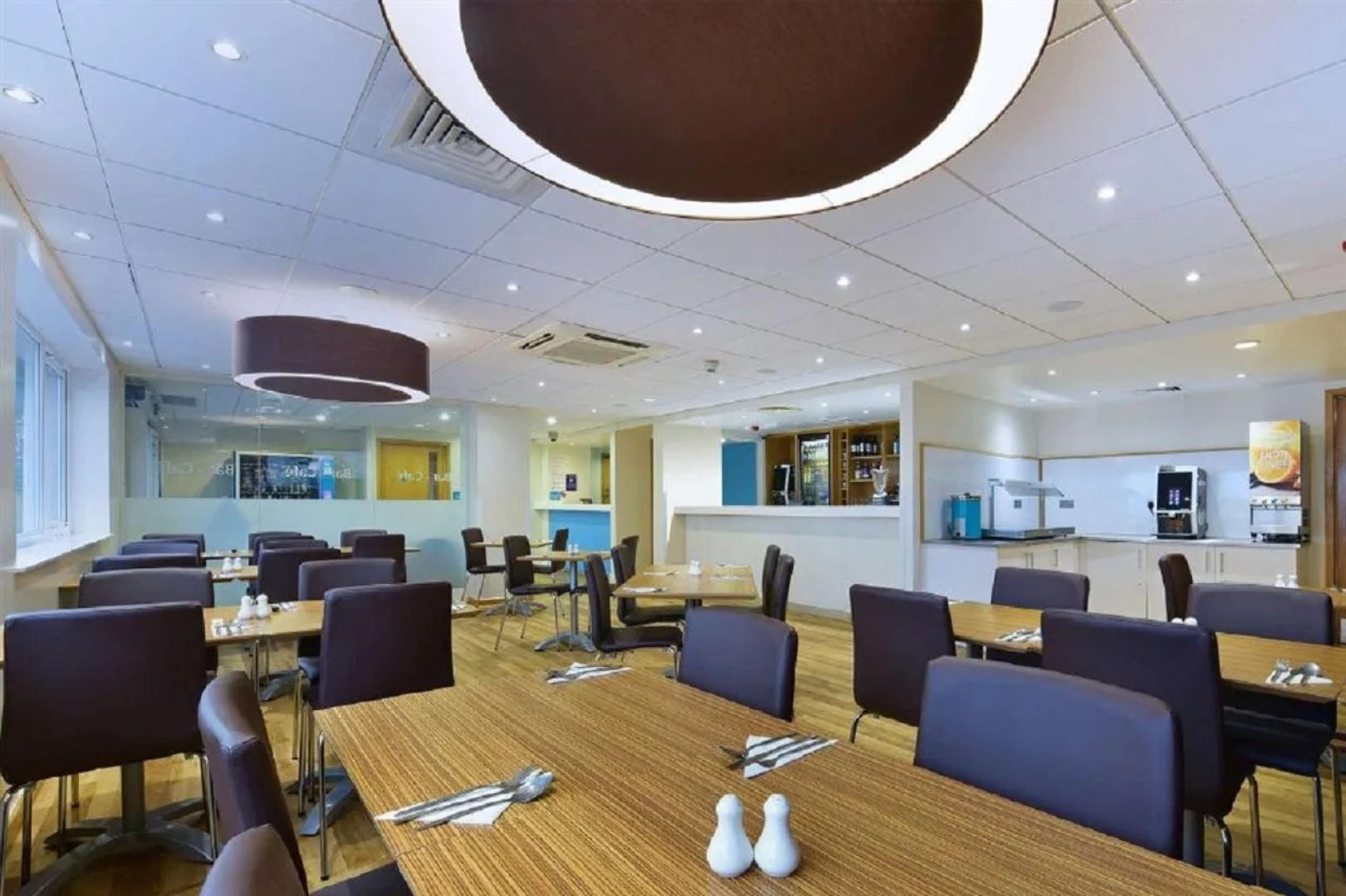 Travelodge Caterham Whyteleafe