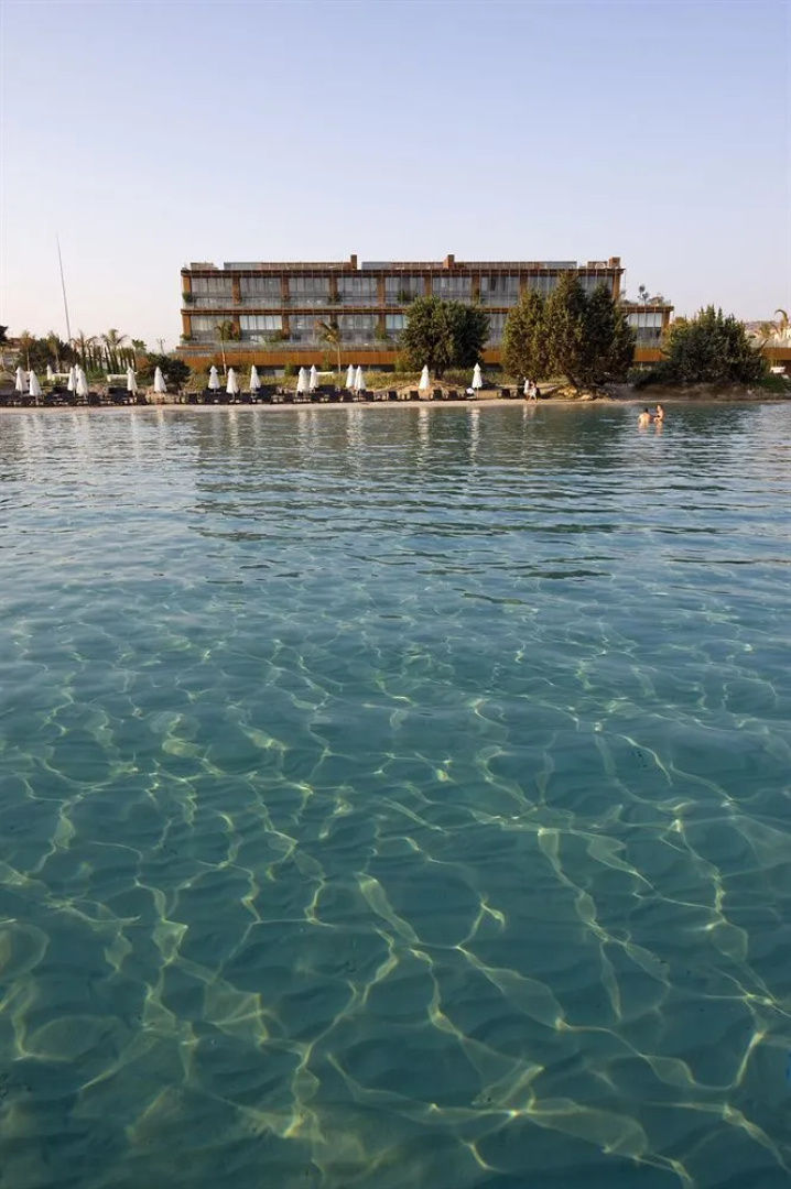 7800 Cesme