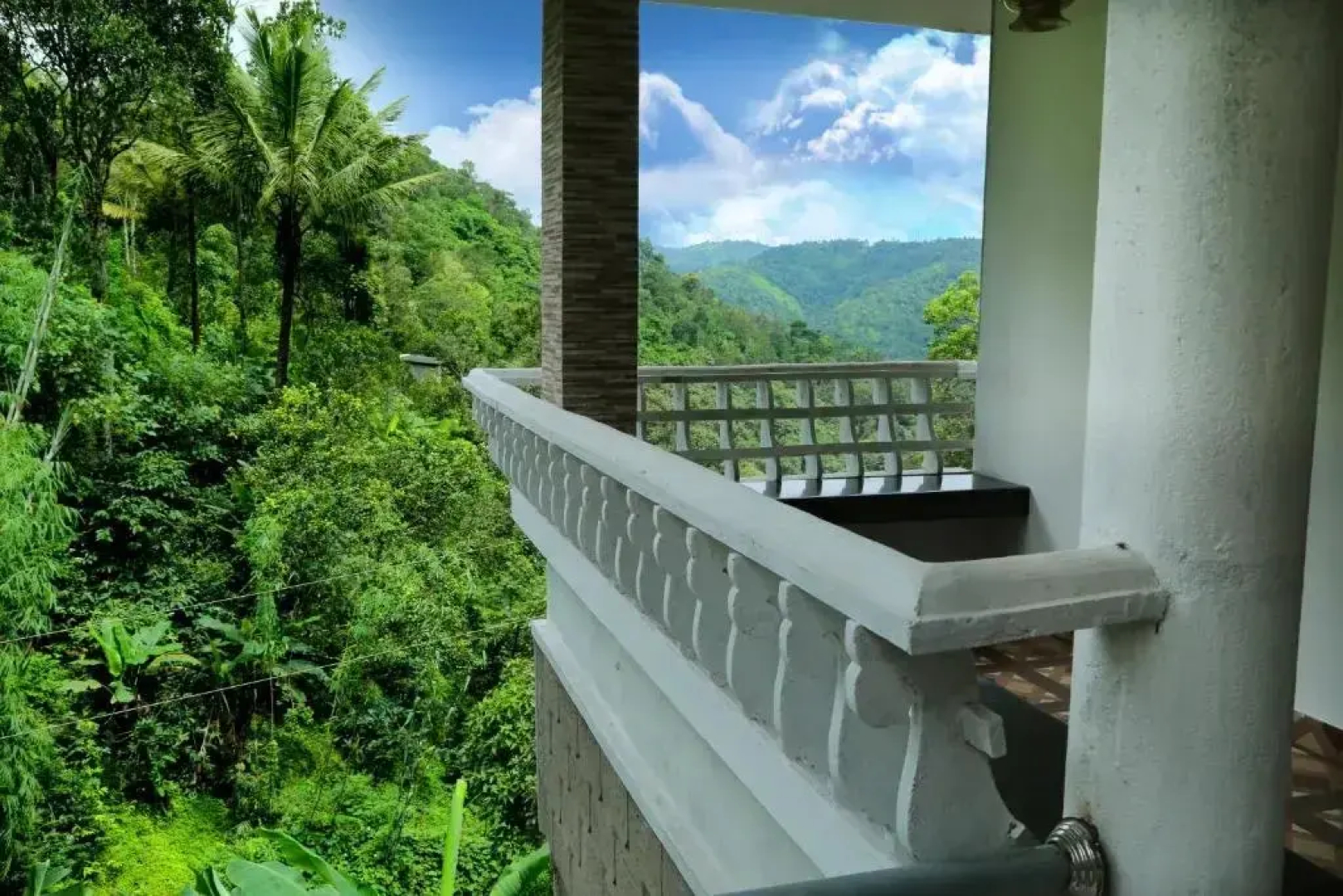 Spring & Valley View