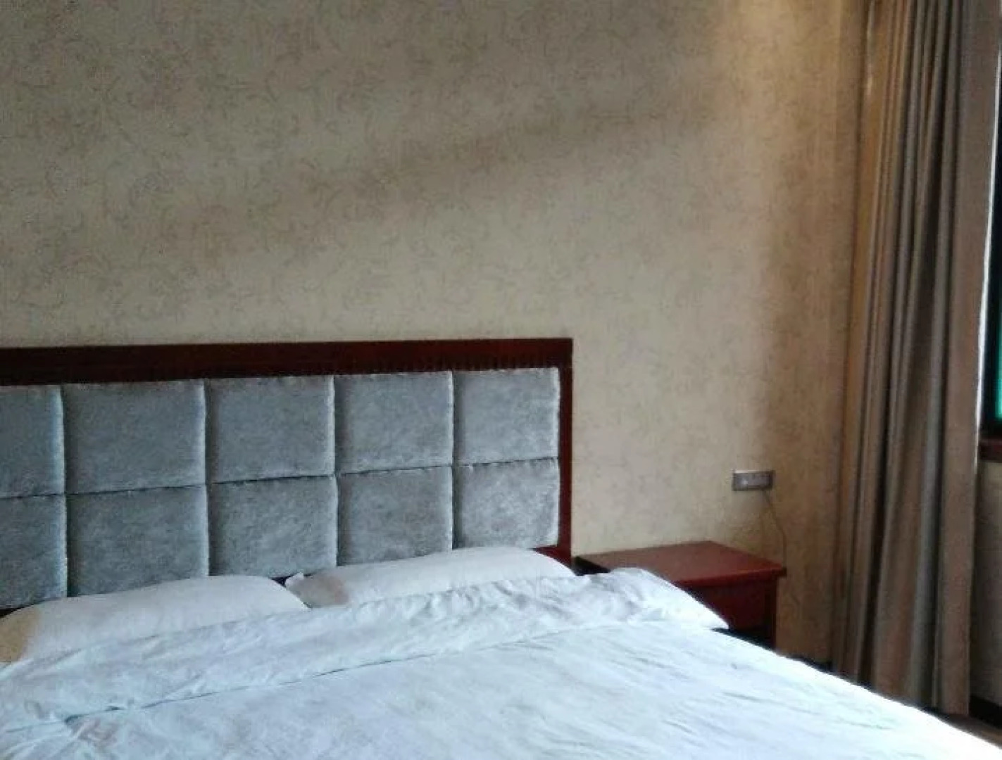 Jinshanghua Express Inn