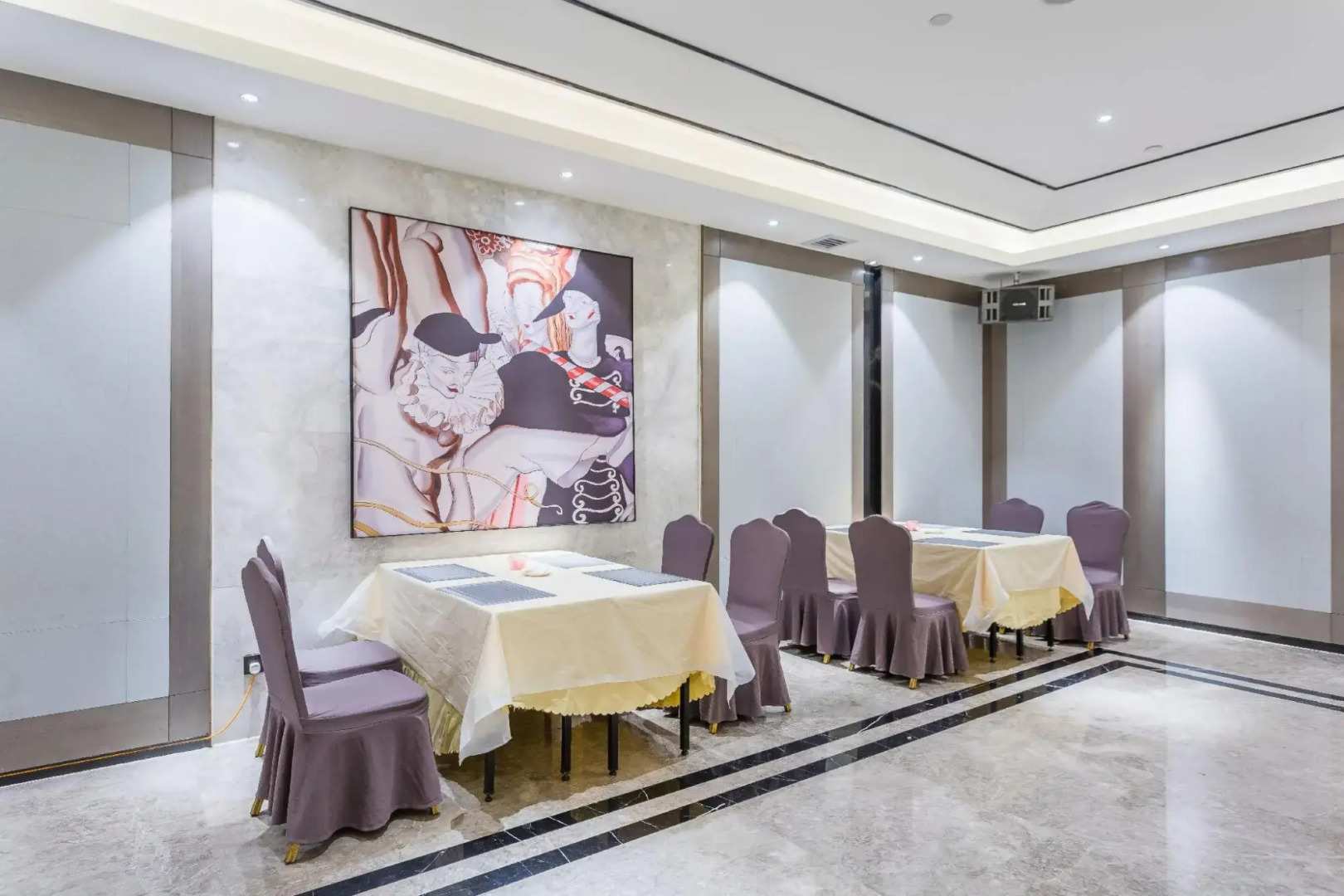 Longxin Hotel Yili