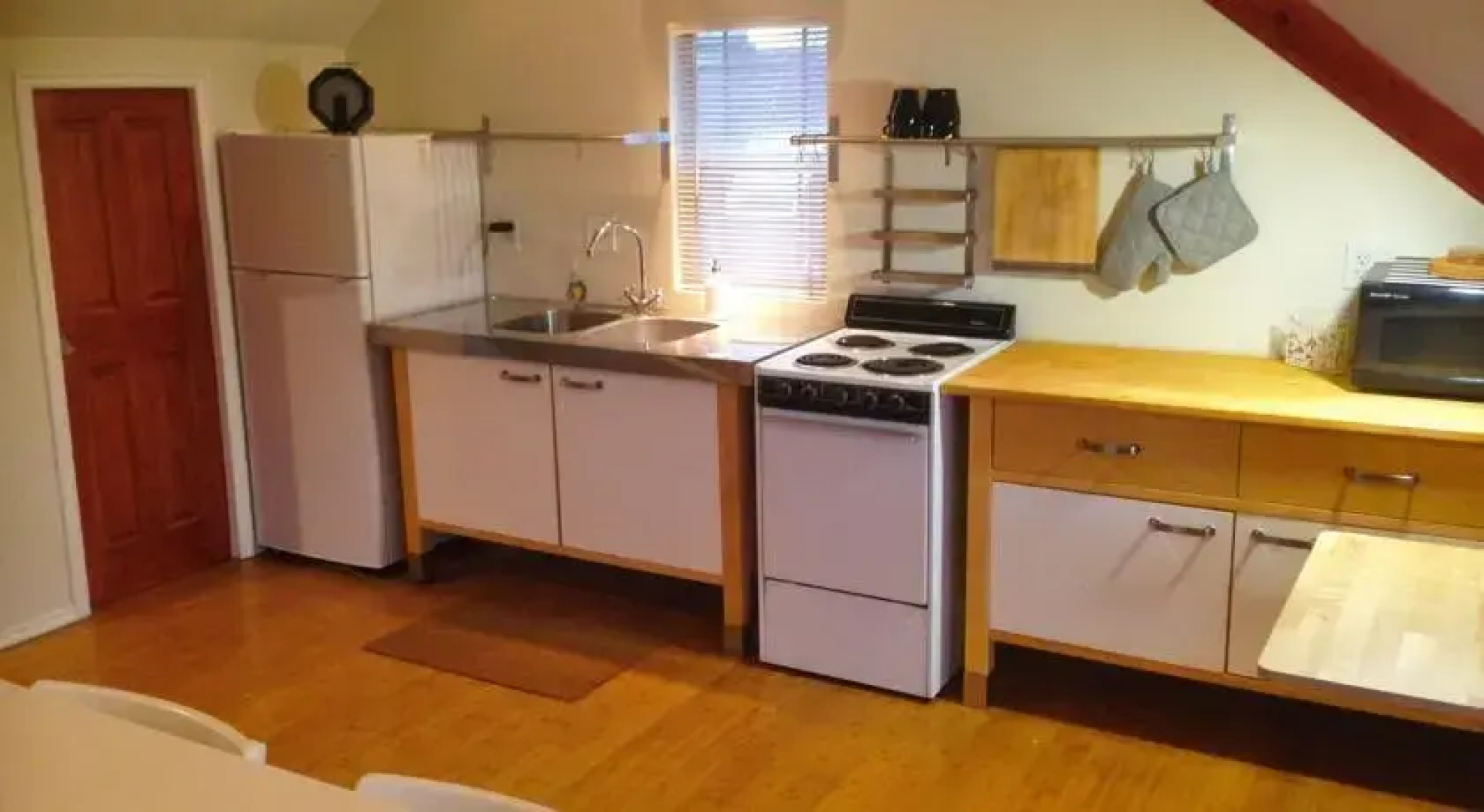 Downtown Studio in the Historic District by Wasatch Vacation Homes