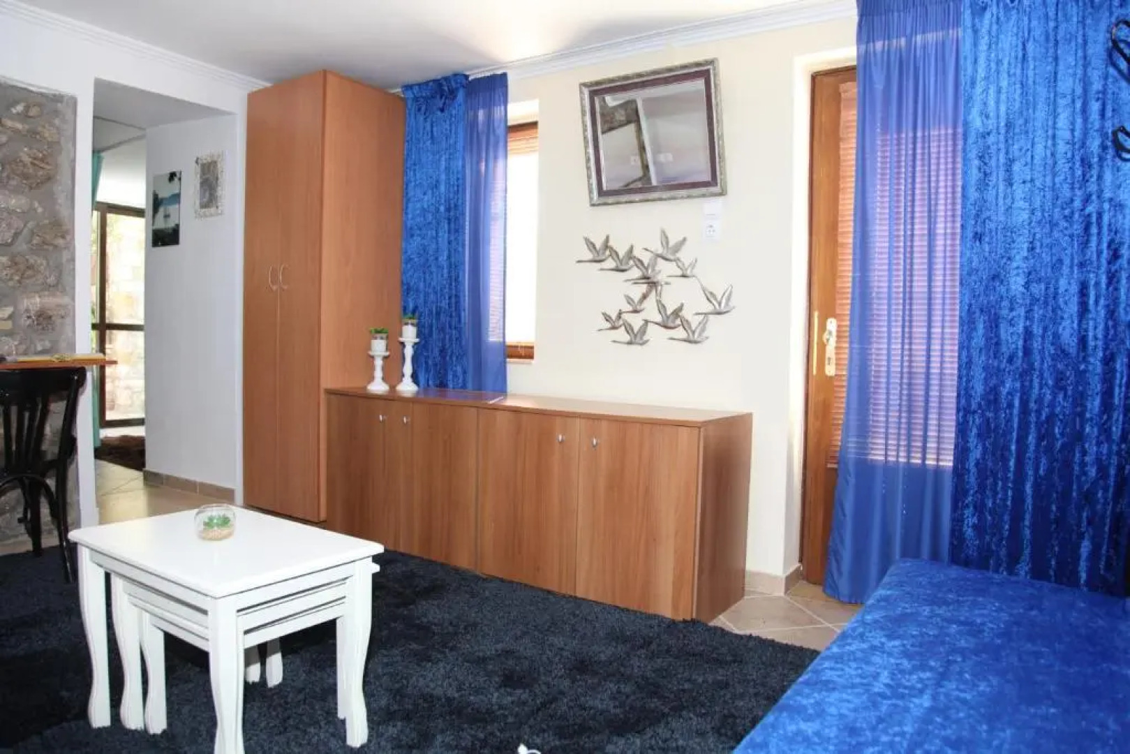 Naupactus unique harbor apartment in a stone house!