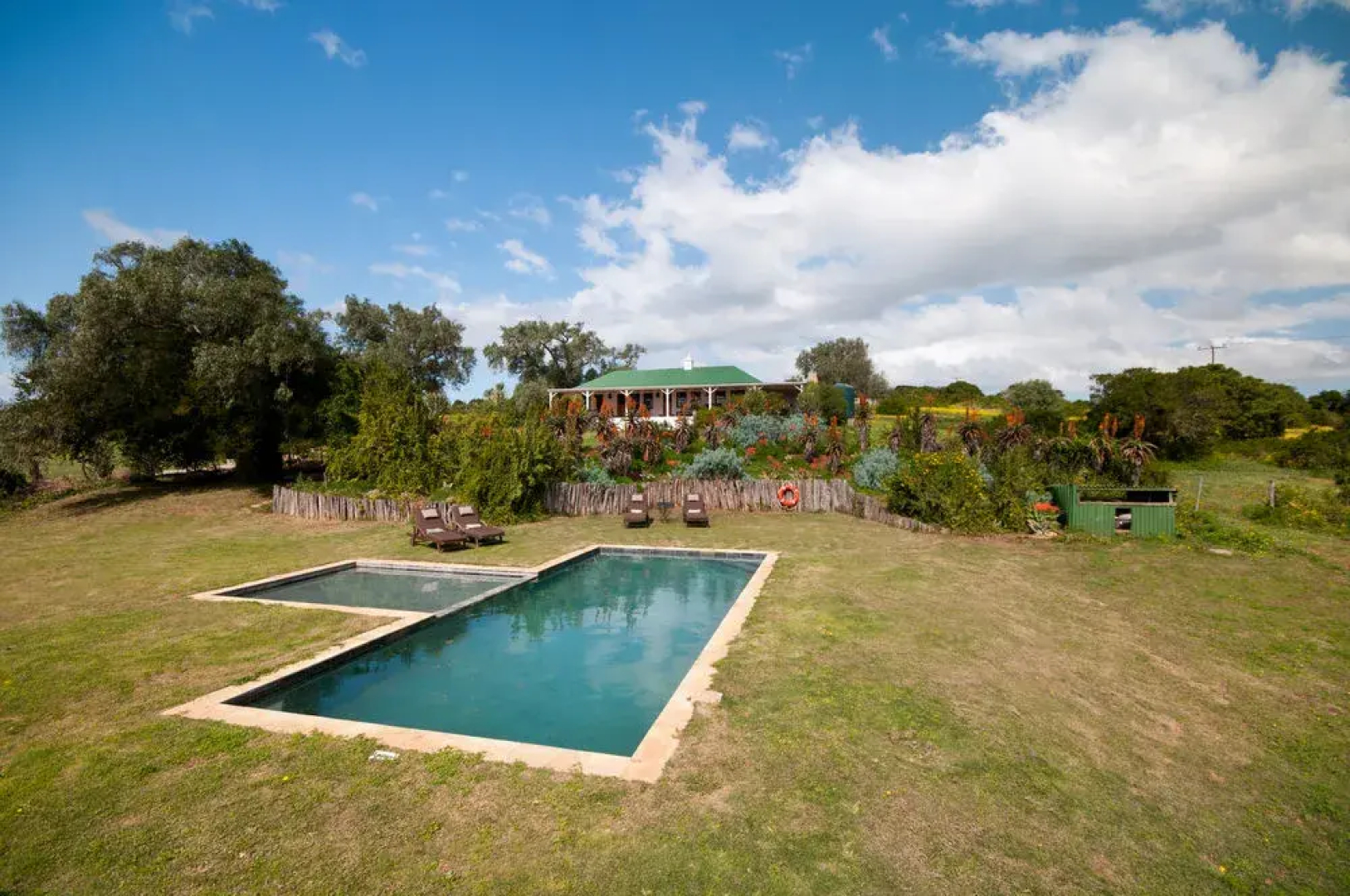 Leeuwenbosch Shearers Lodge