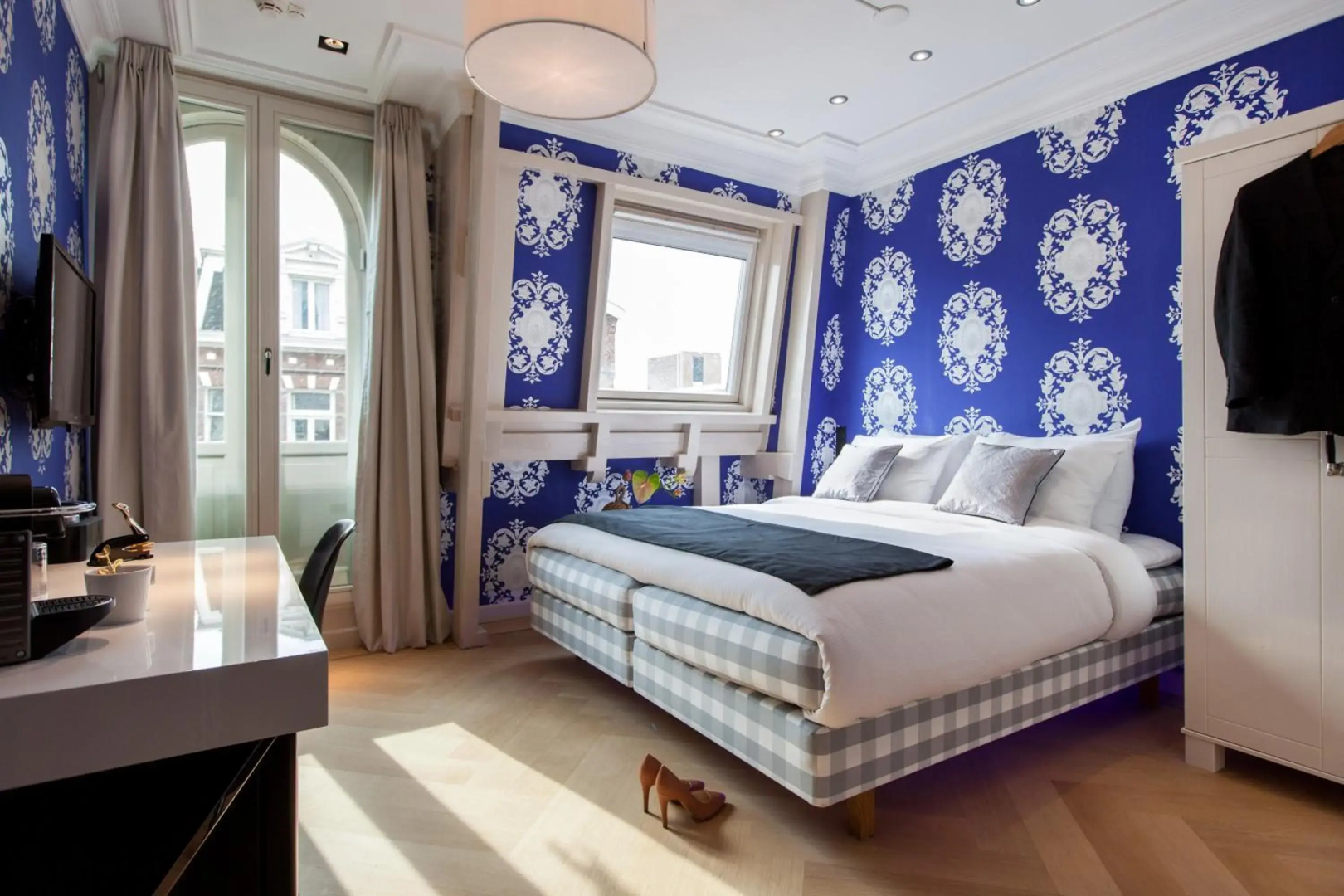 The Amsterdam Canal Hotel