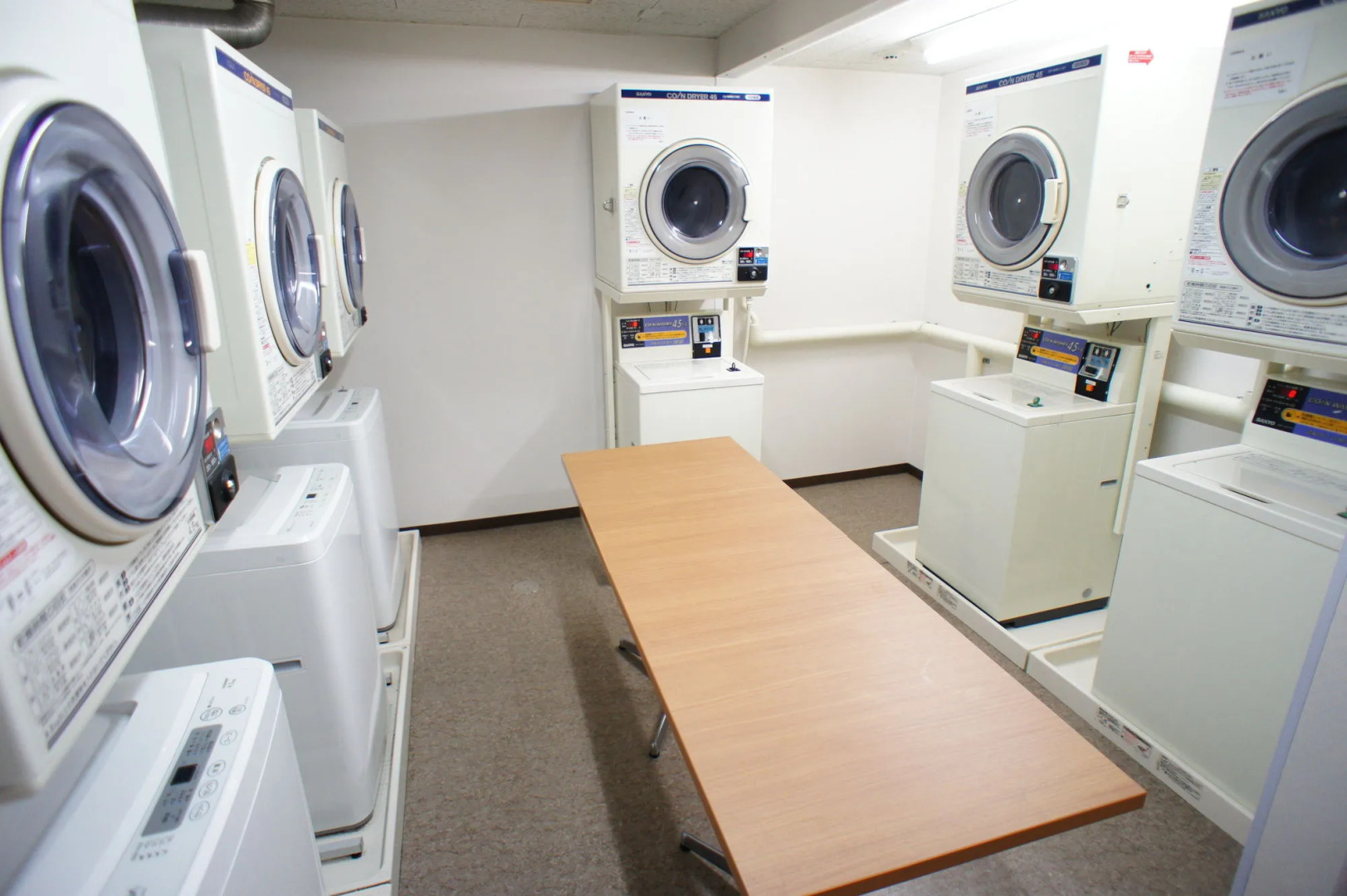 Hiyori Hotel Osaka Suminoekoen Station